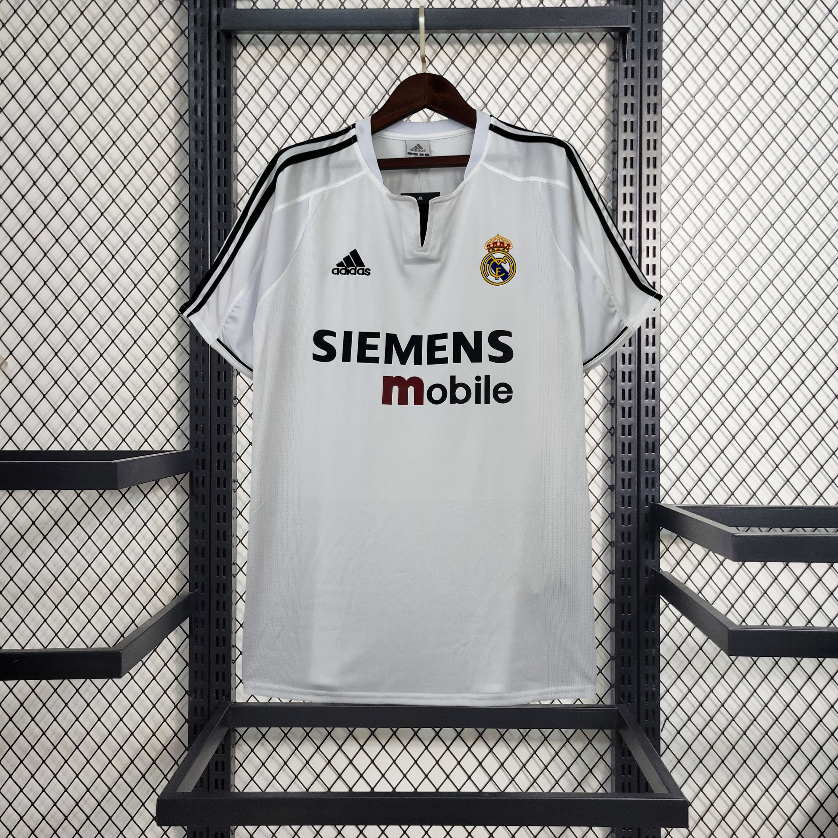 JerseysGala.com | Retro Real Madrid 03-04 Home Stadium Jersey -Customize Name, Number and Patch | Worldwide Shipping