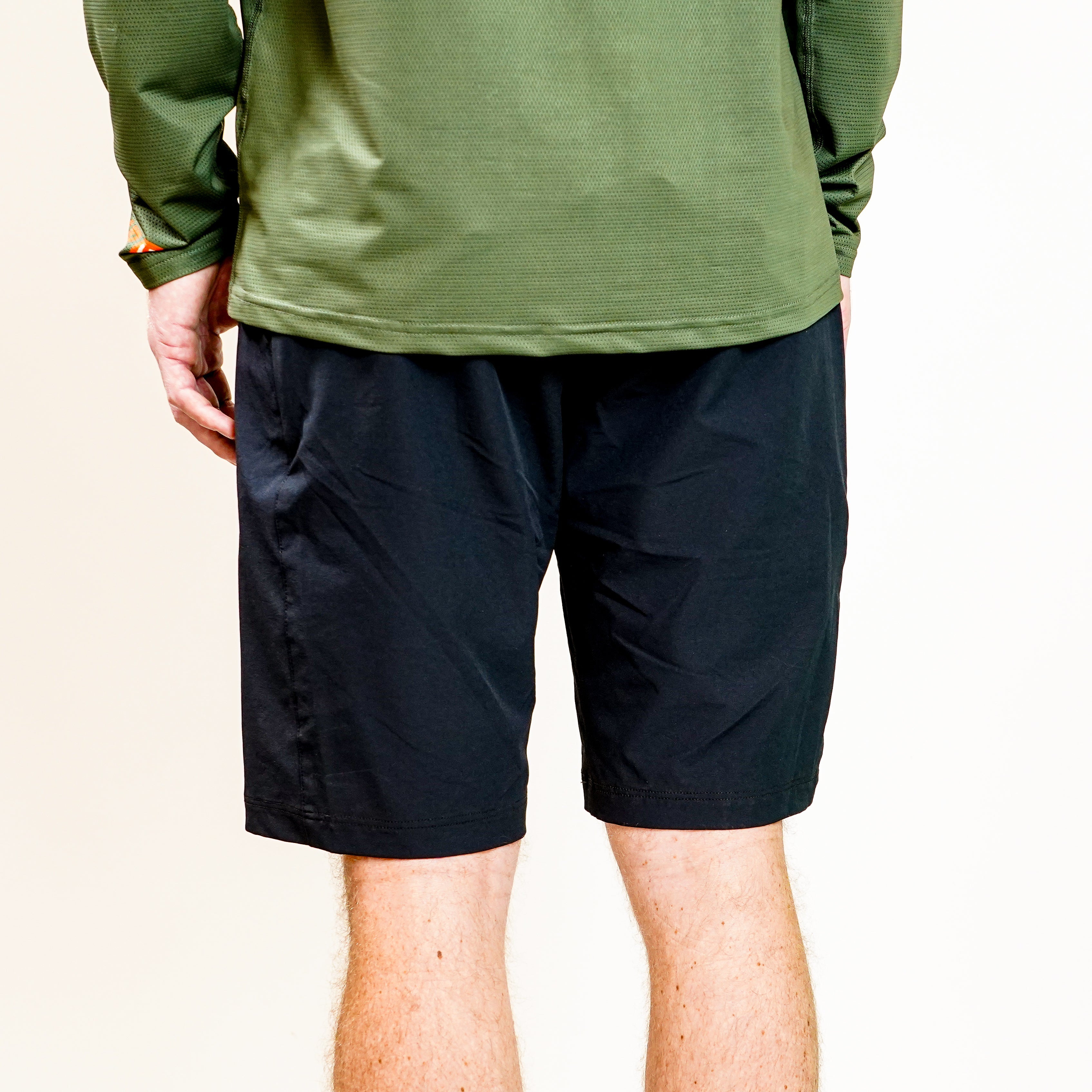 Trail Rambler Short - Cool Black、mySite、bearsvspackers