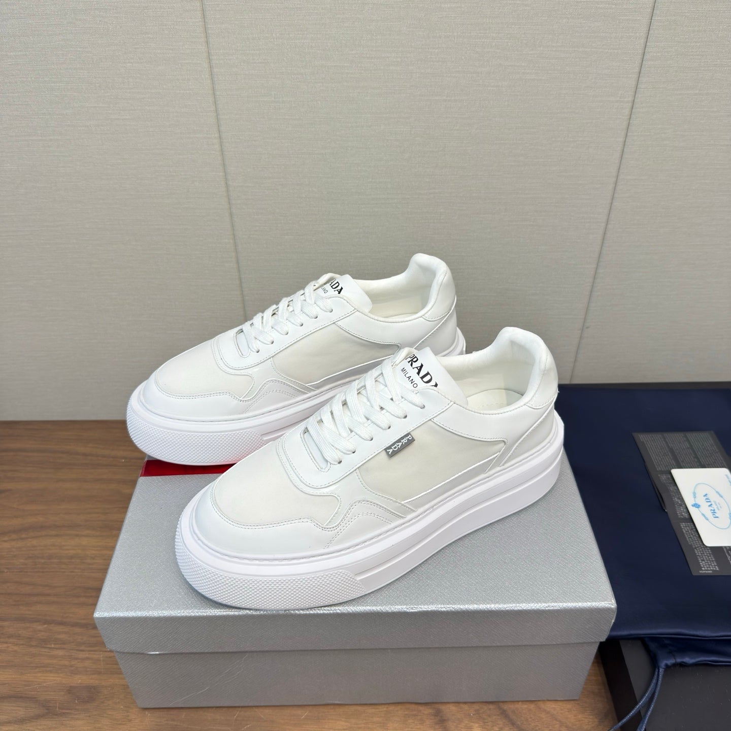 PRADA 25S DOWNTOWN BOLD SNEAKERS 45MM IN WHITE CALFSKIN、mysite、Cacoeks