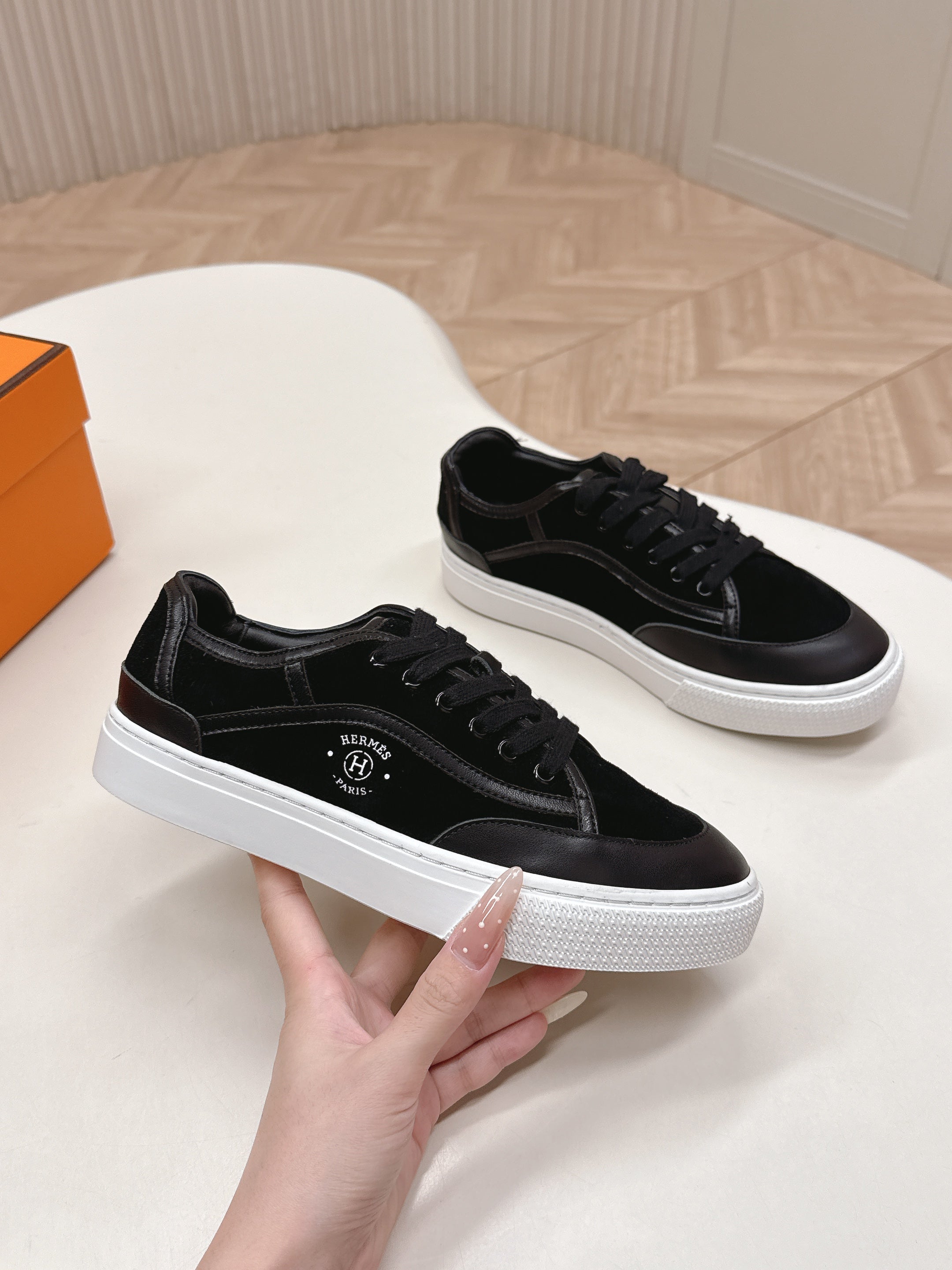 HM 25S SNEAKER LOW SPORTS IN BLACK SUEDE MIX LAMBSKIN、mysite、Cacoeks