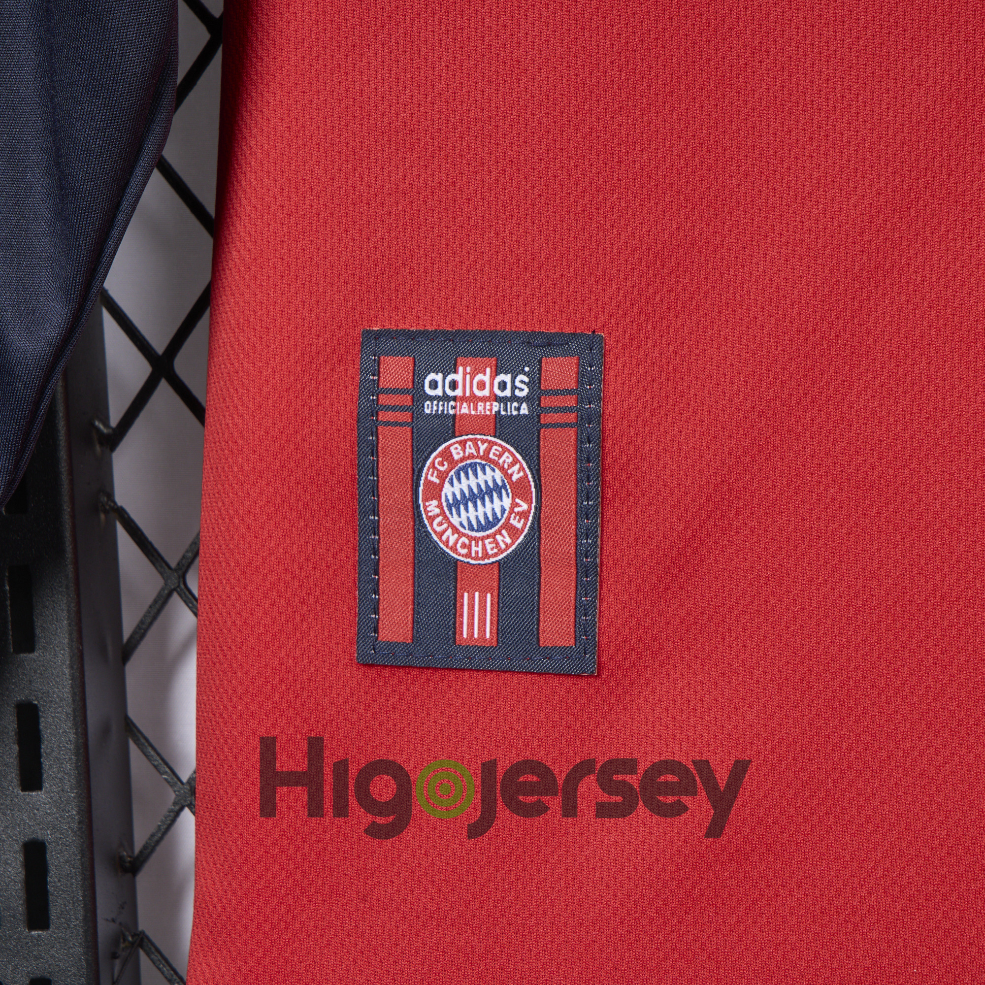 Higojerseys-Retro Bayern Munich 2000-01 Home Long Sleeve Jersey