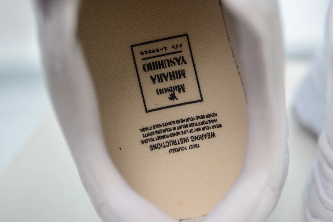 Maison Mihara Yasuhiro Wayne OG Sole Leather Low-top Sneaker White、mysite、Cacoeks