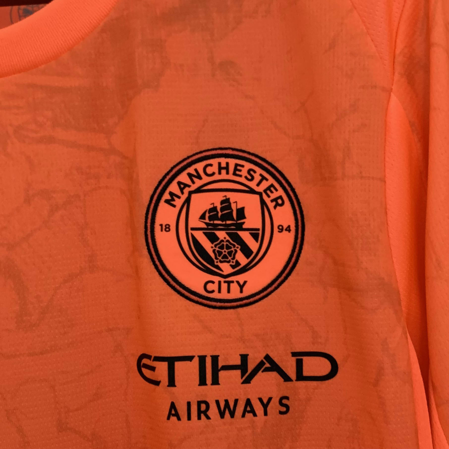 2025/2026 Manchester City KidSuper Joint Edition Orange Football Shirt 1:1 Thai Quality:football jersey mysite: unitedjerseyfootball 邓江浪:football