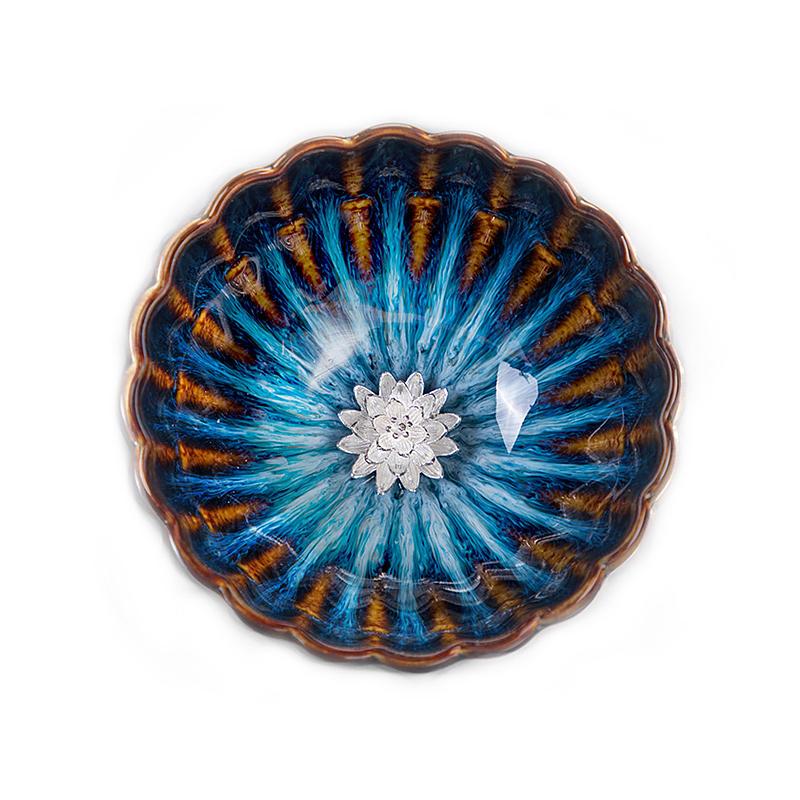 GEEK BAR-https://www.hot-toy.com/