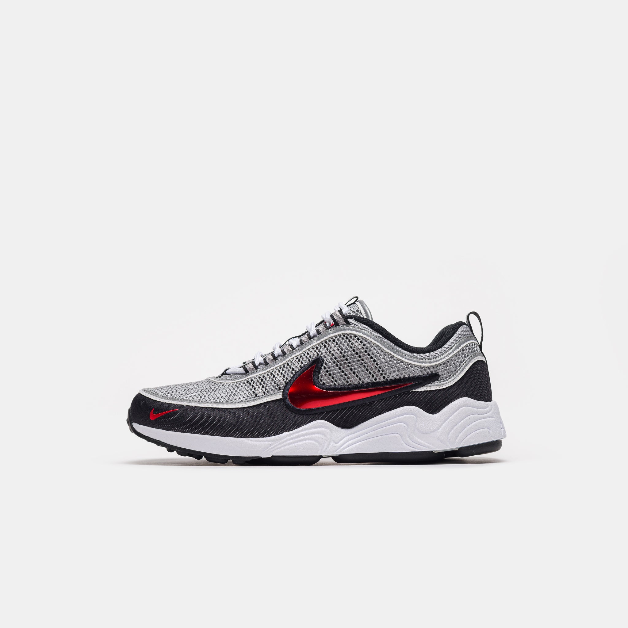 Air Zoom Spiridon SP Sneaker in Metallic Silver/Sport Red/Black/White
