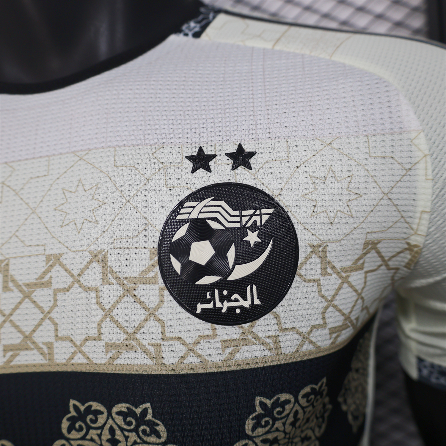 UltraTrikot-Algeria 25-26 Light Yellow with Black Classical Pattern Jersey - Player Version