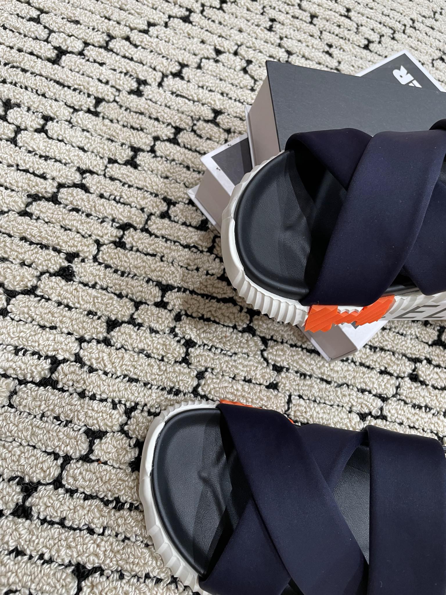 ELECTRIC SANDAL BLACK MIX CHARCOAL BLACK CALFSKIN、mysite、Cacoeks