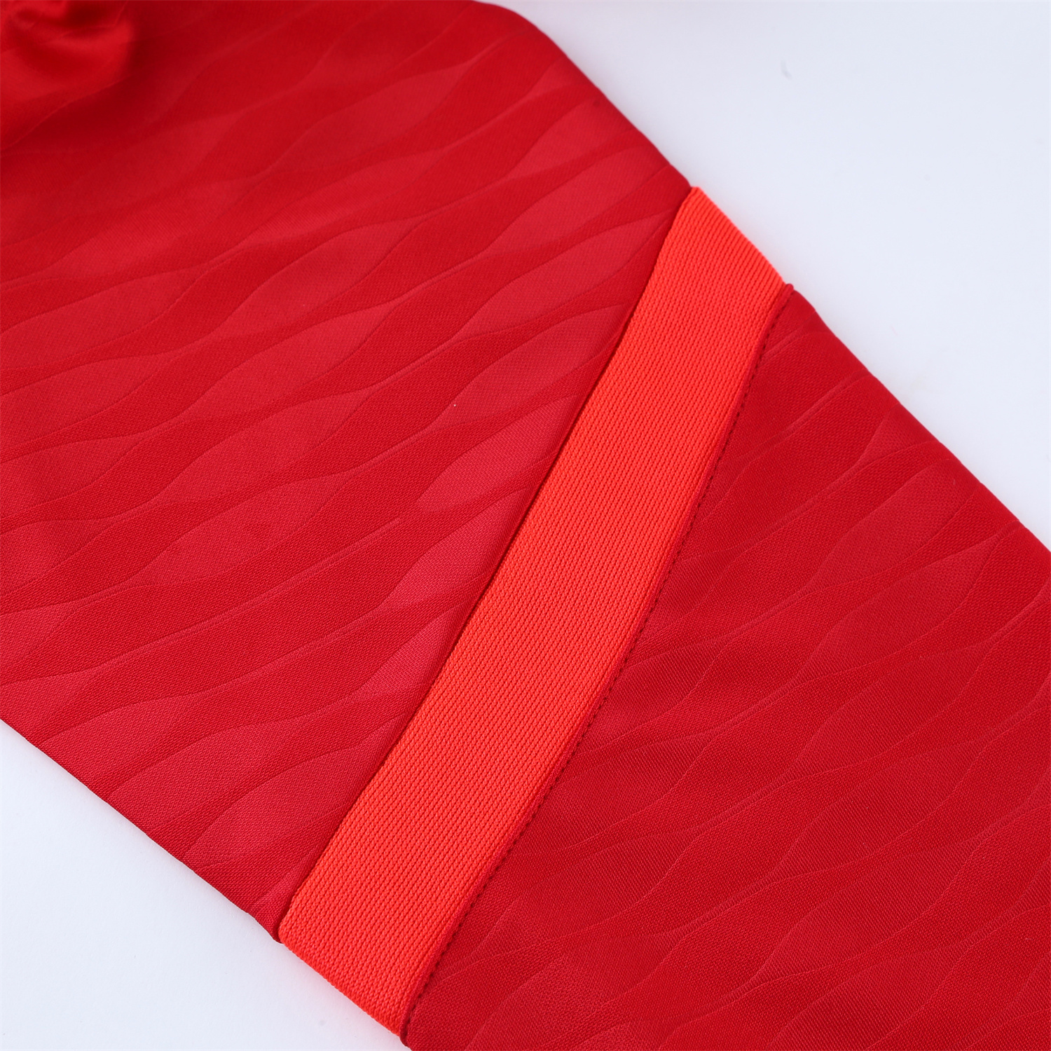 UltraTrikot-Liver.pool 24-25 Long Sleeve Training Set - Red Top and Pants