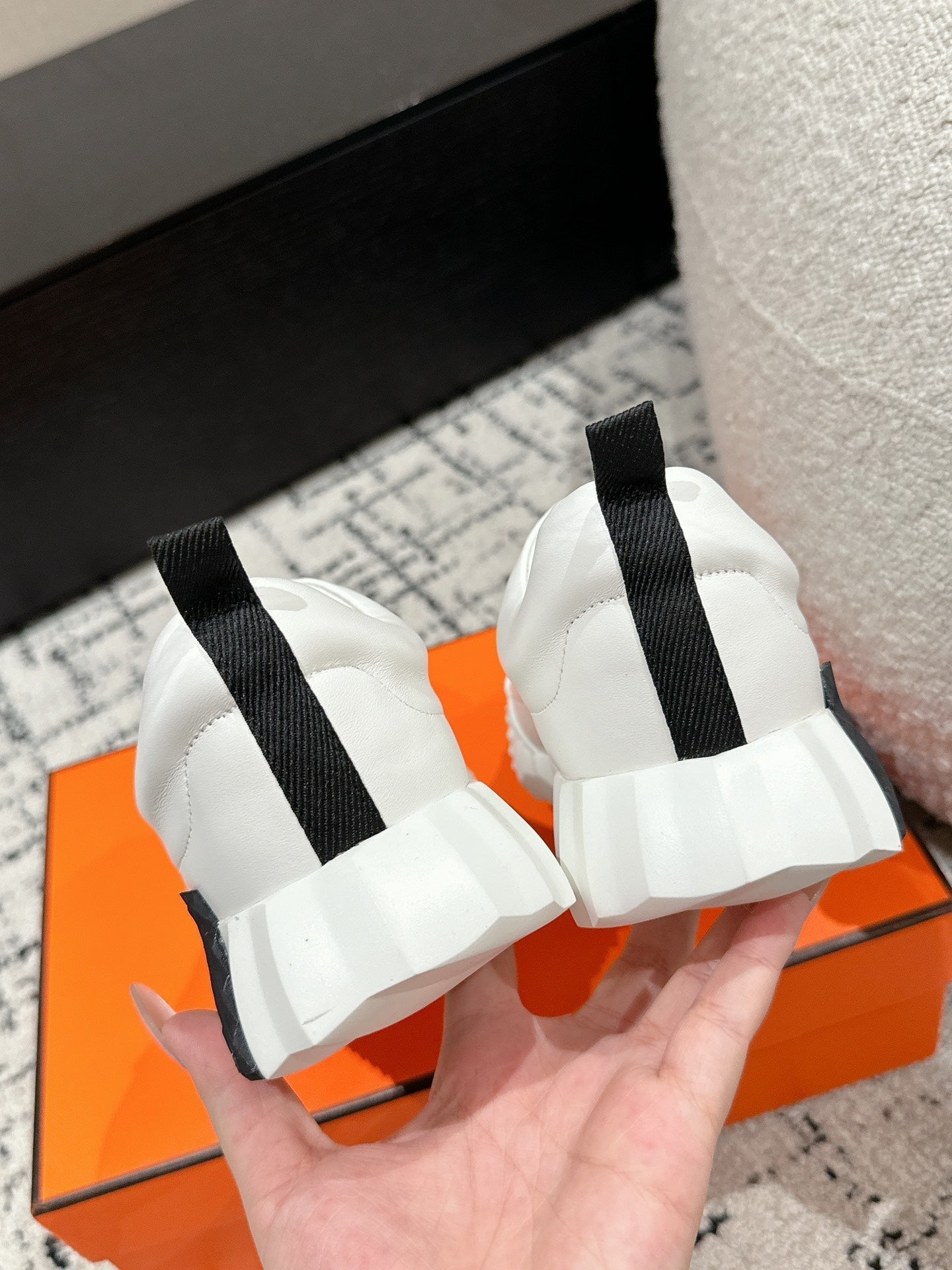 BOUNCING SNEAKER IN WHITE MIX BLACK CALFSKIN、mysite、Cacoeks