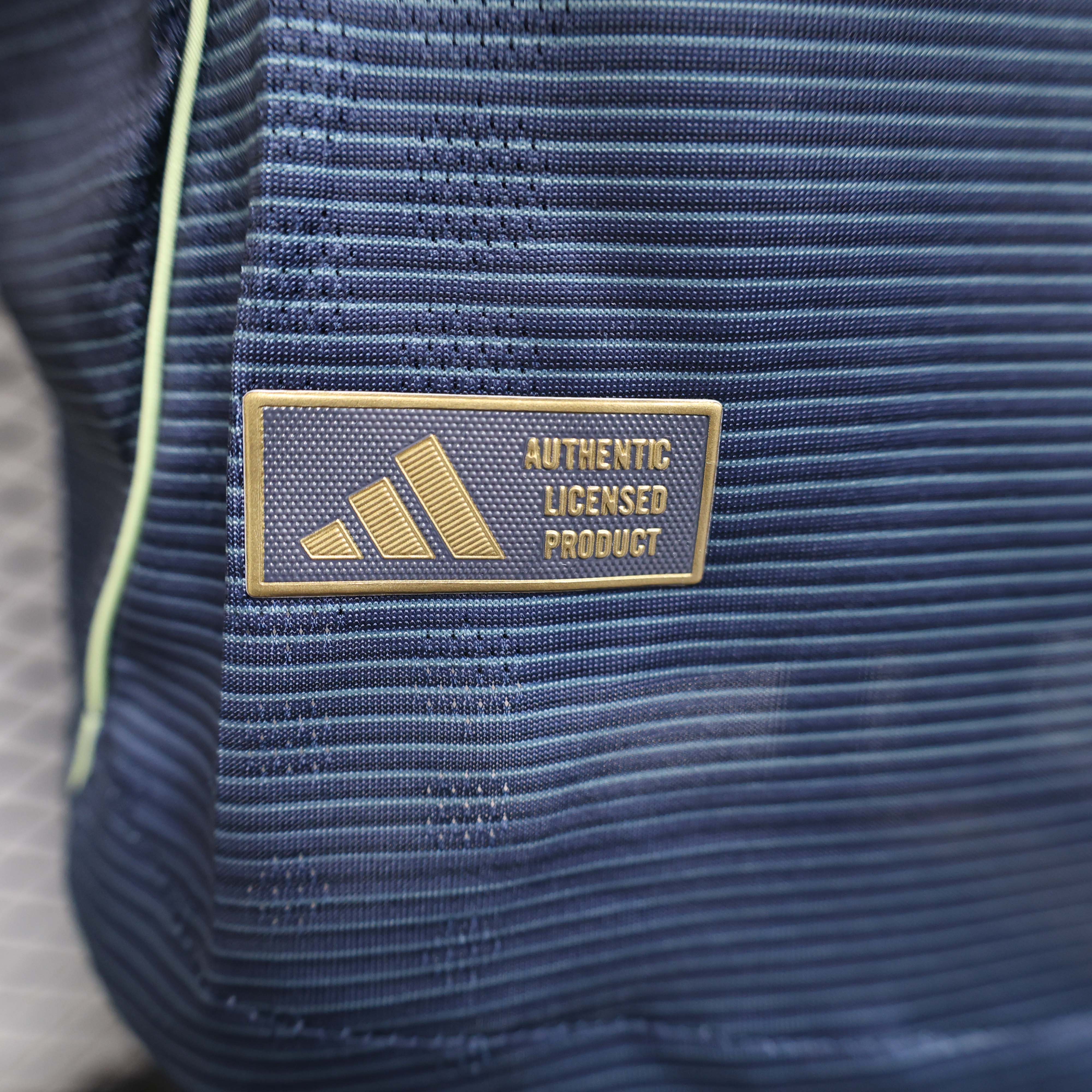 2025/2026 Player Version Real Madrid Away Football Shirt1:1 Thai Quality:football jersey mysite: unitedjerseyfootball 邓江浪:football