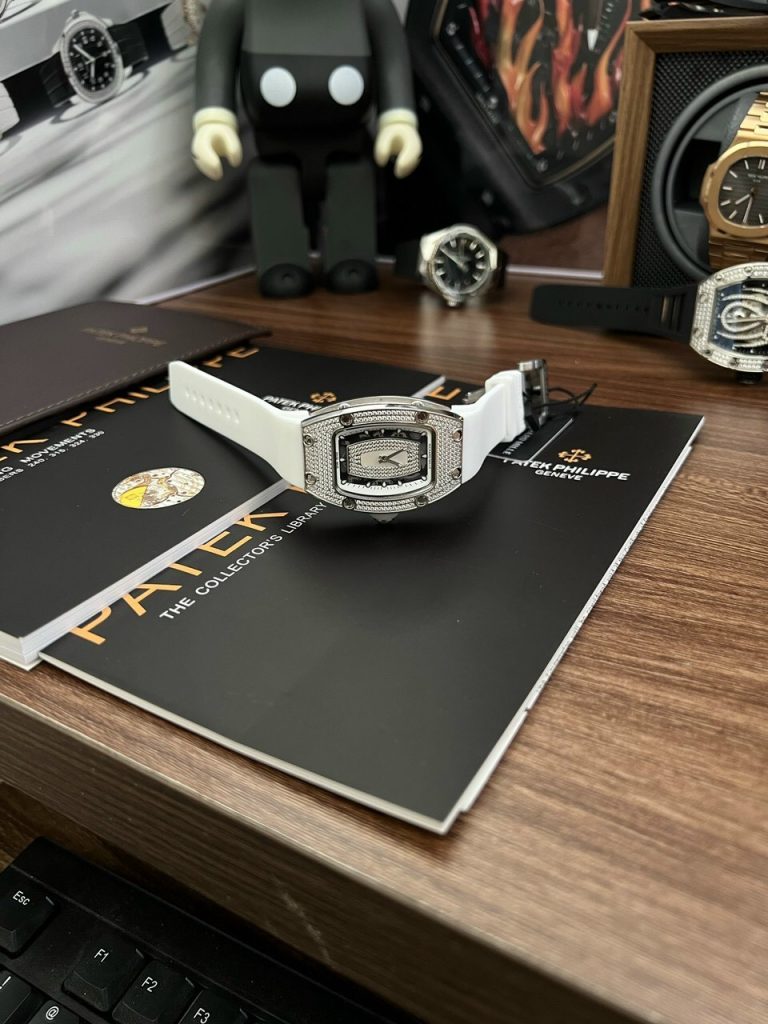 Đồng Hồ Richard Mille RM007 Rep 11 Nữ Màu Trắng Mặt Xà Cừ 36mm (1)
