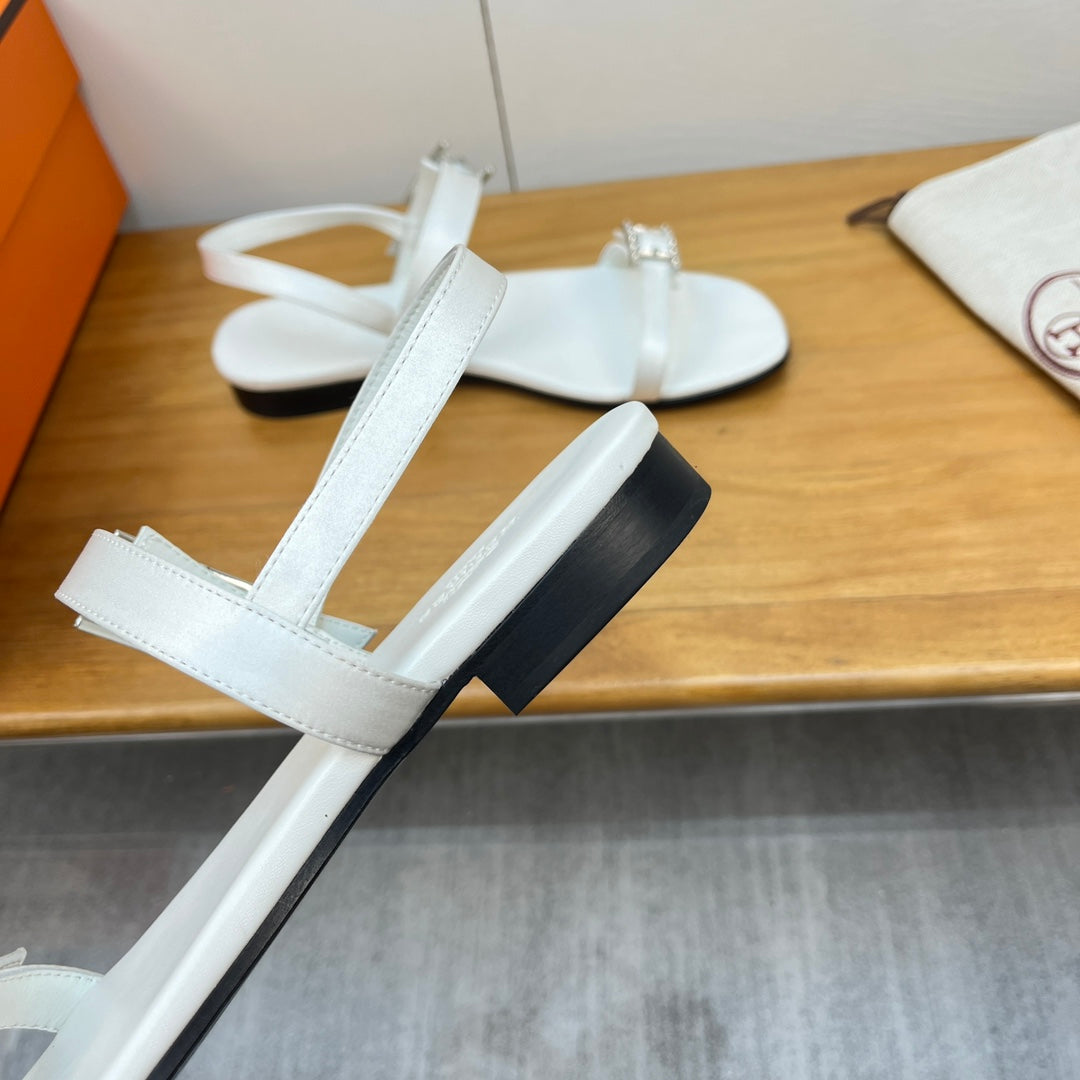 BUCKLE SANDAL WHITE CALFSKIN、mysite、Cacoeks