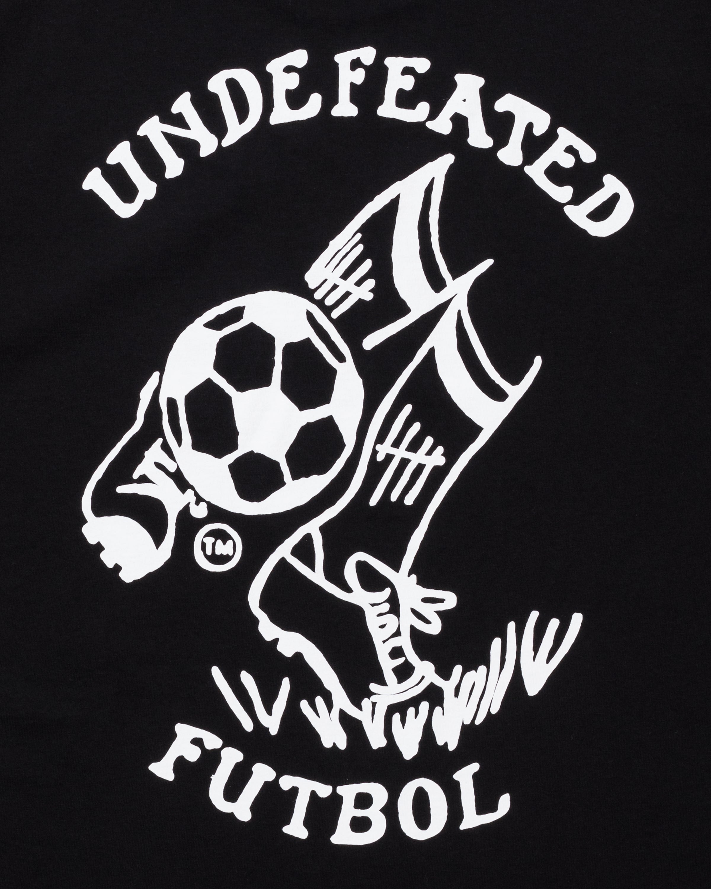 UNDEFEATED FUTBOL S/S TEE