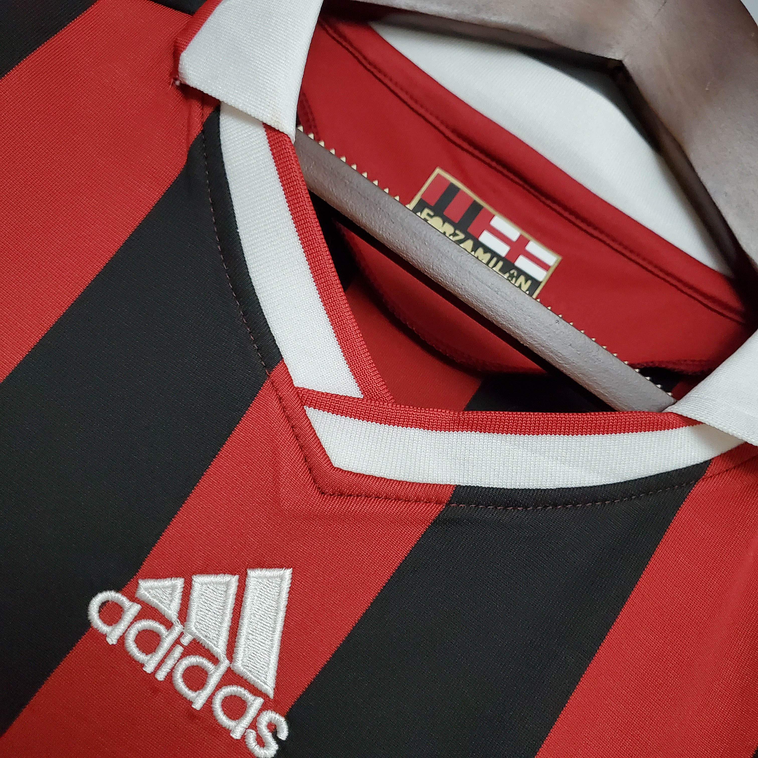 2009/2010 Retro AC Milan Home Football Shirt 1:1 Thai Quality:football jersey mysite: unitedjerseyfootball 邓江浪:football