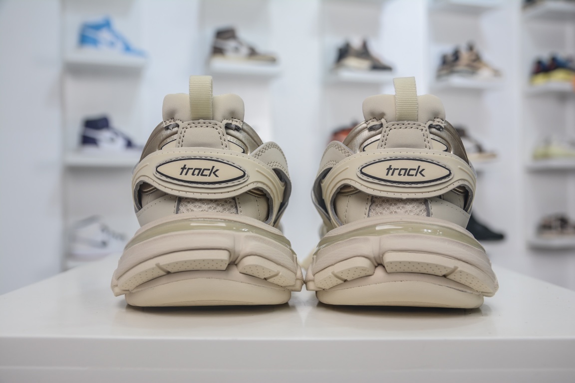 Balenciaga Track Trainer in Beige、mysite、Cacoeks