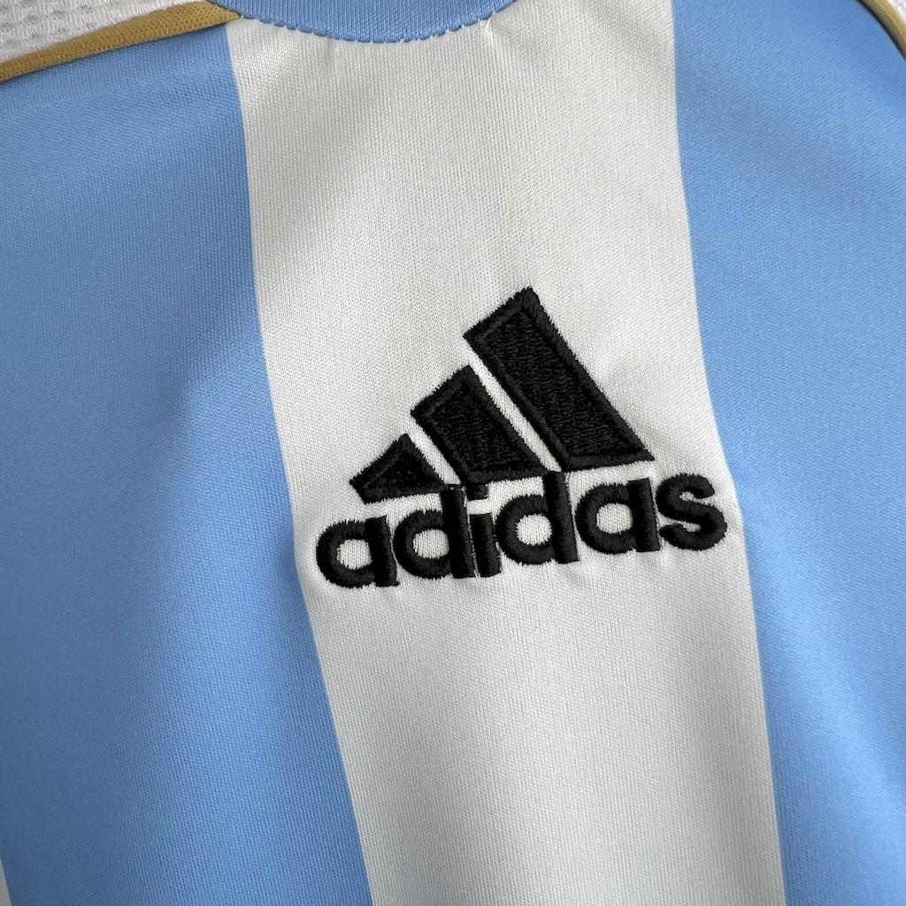 Higojerseys-Retro Argentina 2006 Home Long Sleeves Jersey