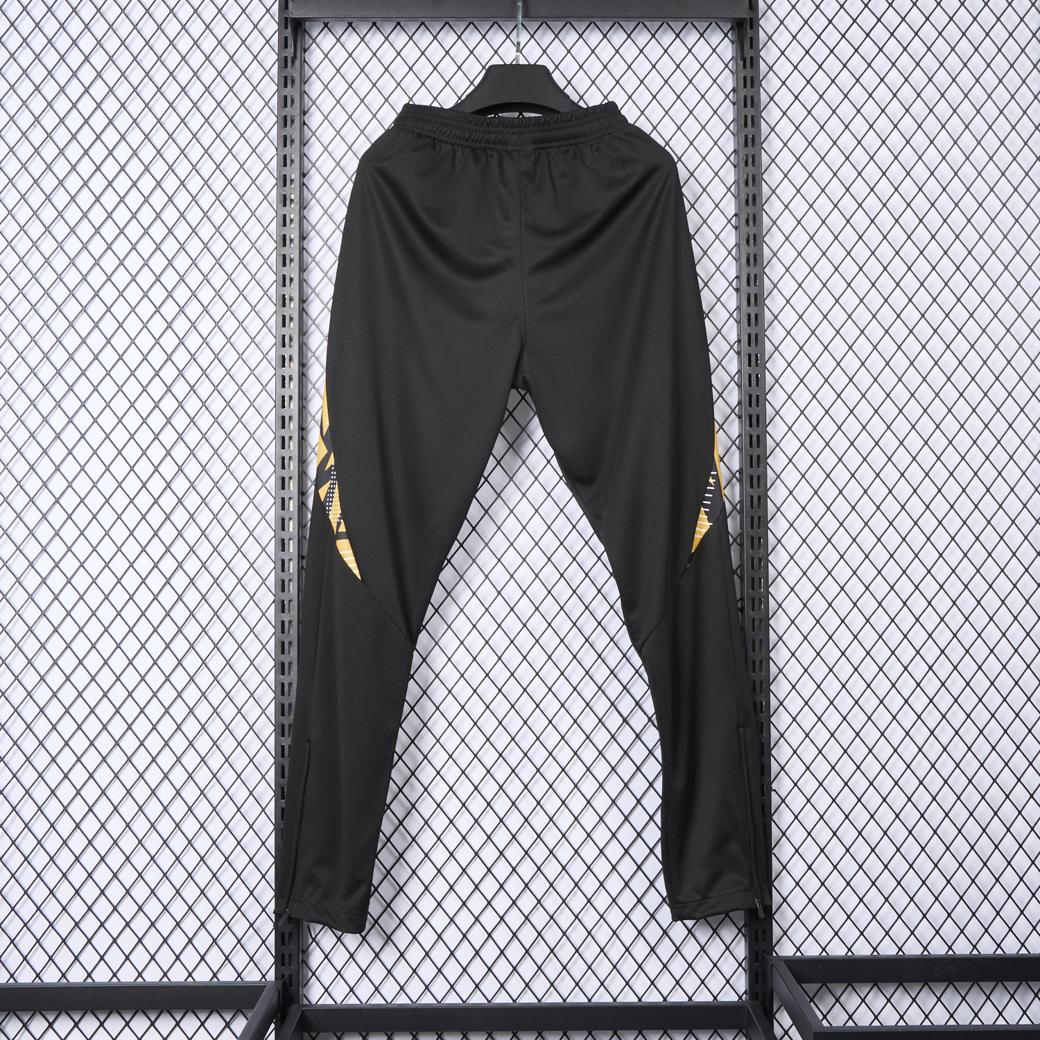 UltraTrikot-Real Madrid 24-25 Black Training Pants - Player Version