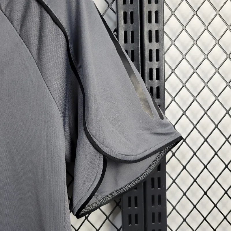 Higojerseys-Retro Real Madrid 05-06 Third Jersey