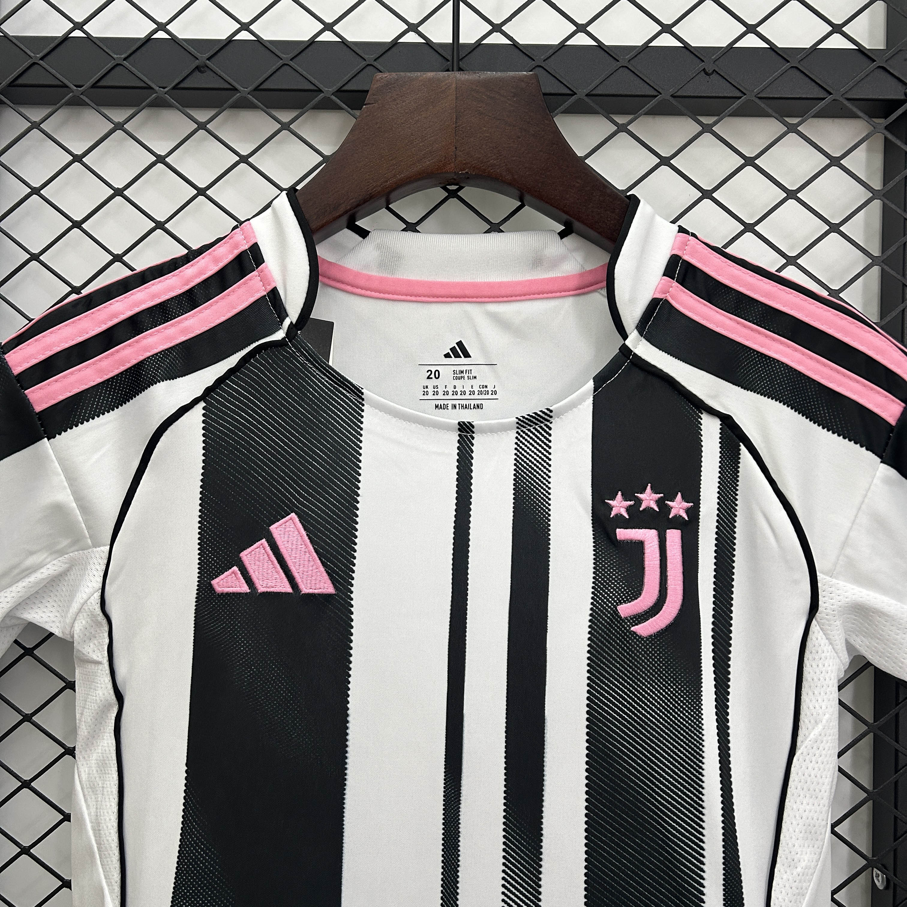 2025/2026 Juventus Home Soccer Jersey 1:1 Thai Quality Kids Size:football jersey mysite: unitedjerseyfootball 邓江浪:football