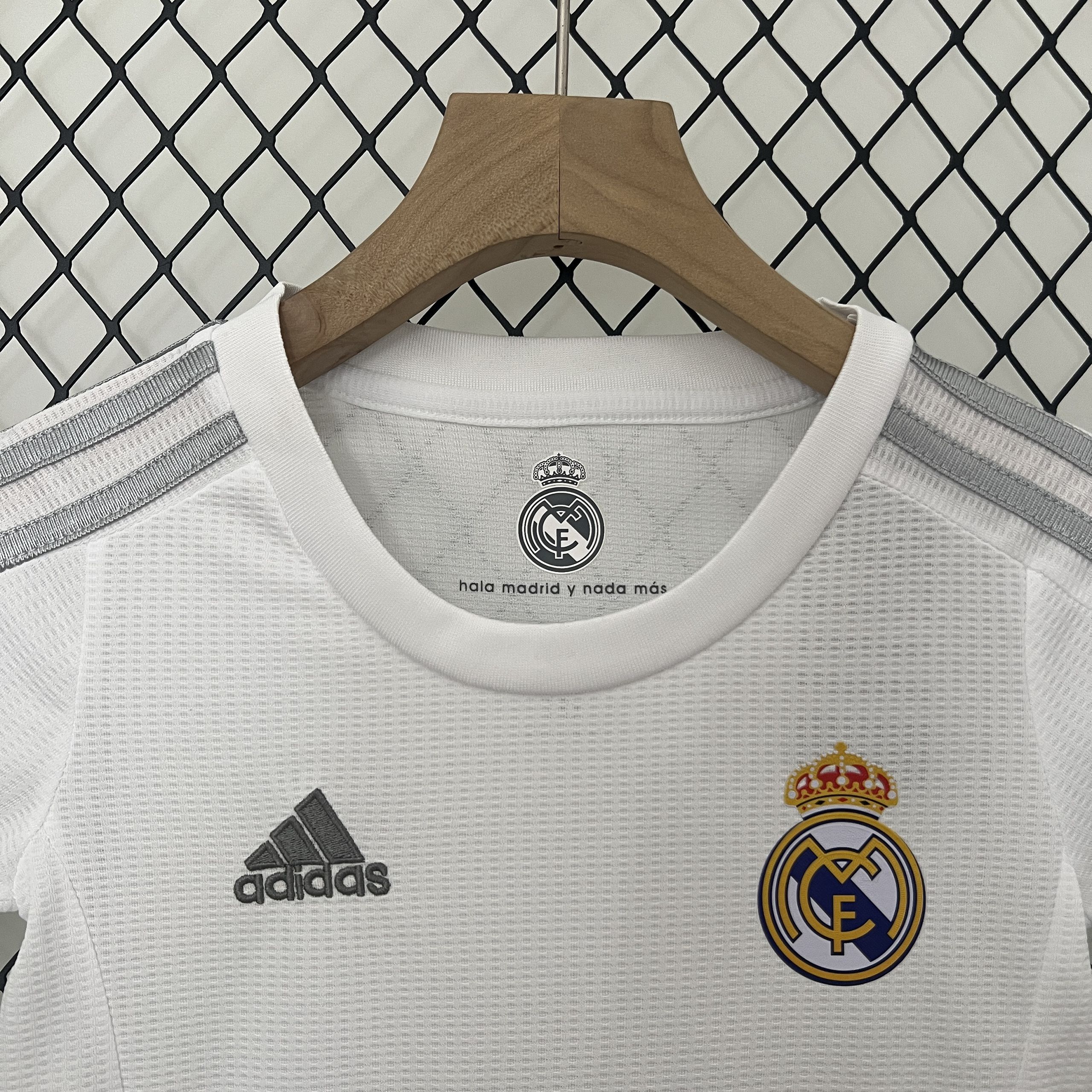 15-16 kids kit Real Madrid Home soccer jersey-Retro version （Player Version）: Ajax 24-25 Home Stadium Jersey - Fans Version mysite: Adidas luxuryfootballshirts.com: https://www.luxuryfootballshirts.com/