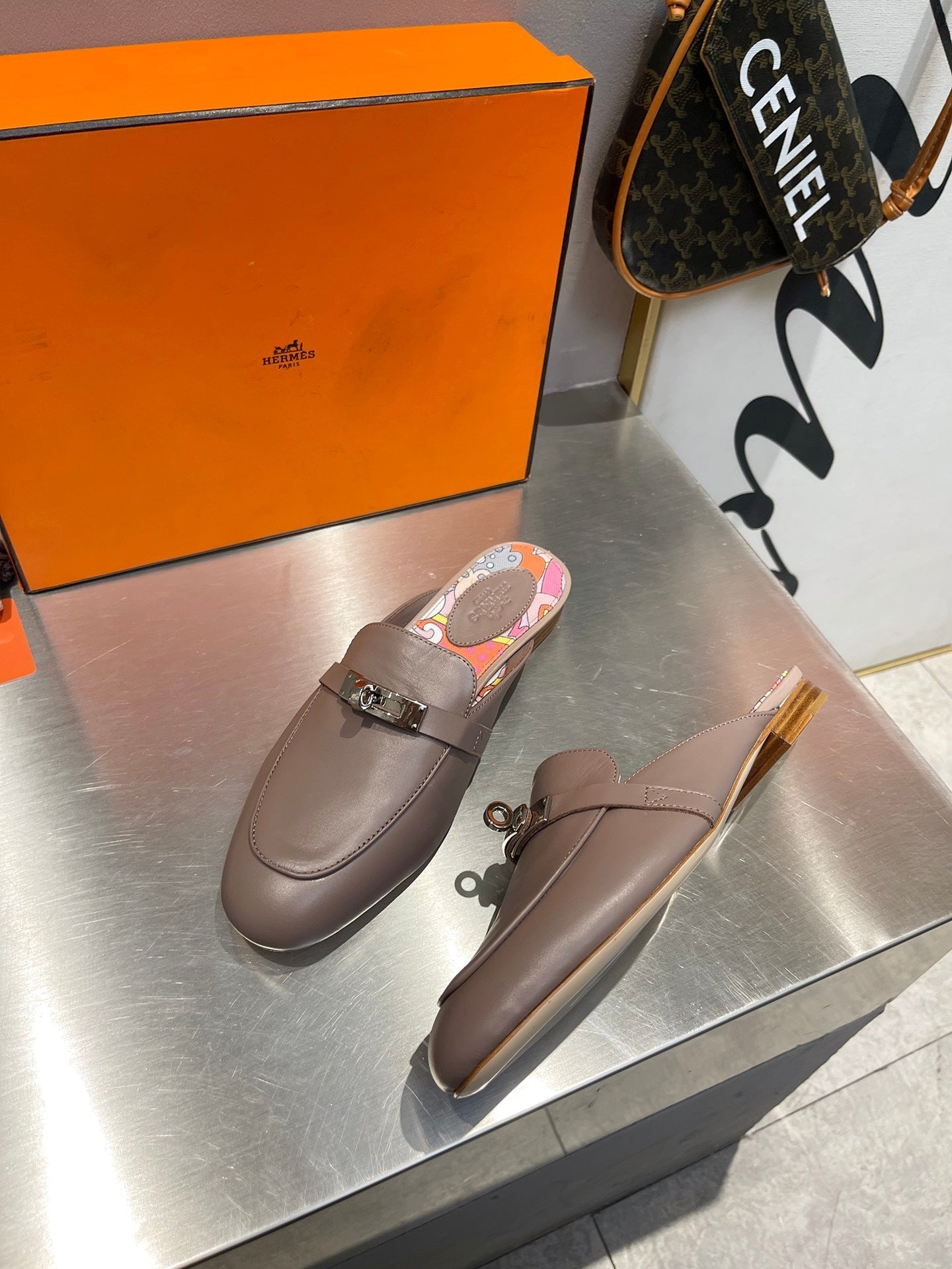 0Z MULE ASH CALFSKIN WITH PATTERN、mysite、Cacoeks