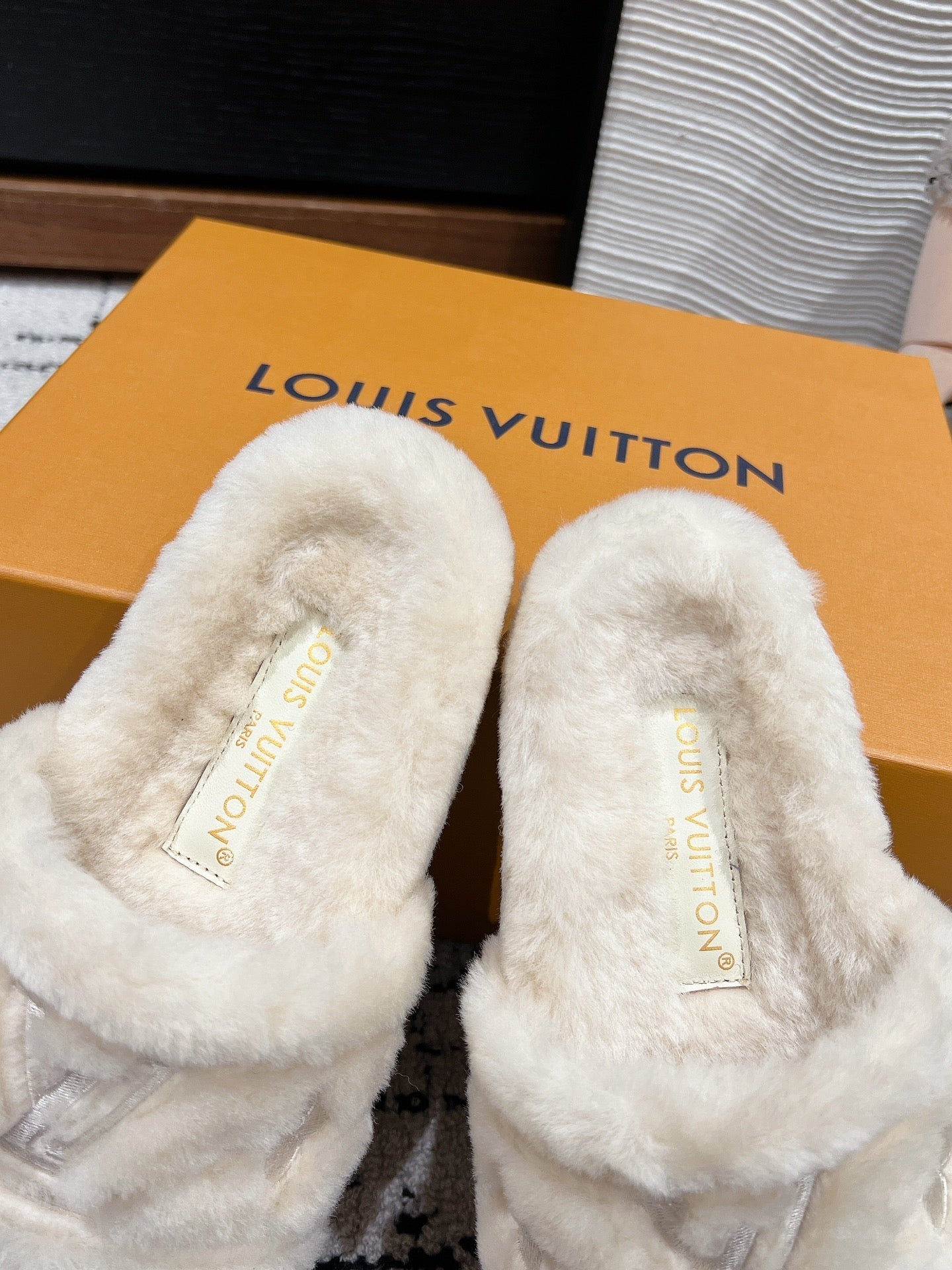 SLIPPER IN BEIGE BISQUE FLEECE、mysite、Cacoeks