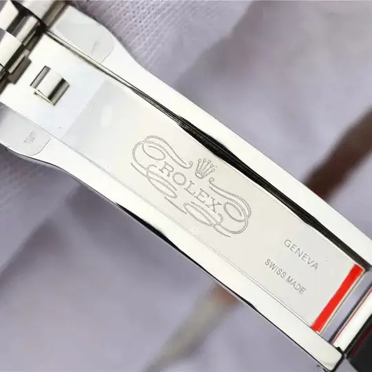 兼职  林炎: luxecystore