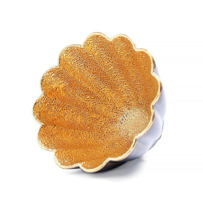 GEEK BAR-https://www.hot-toy.com/