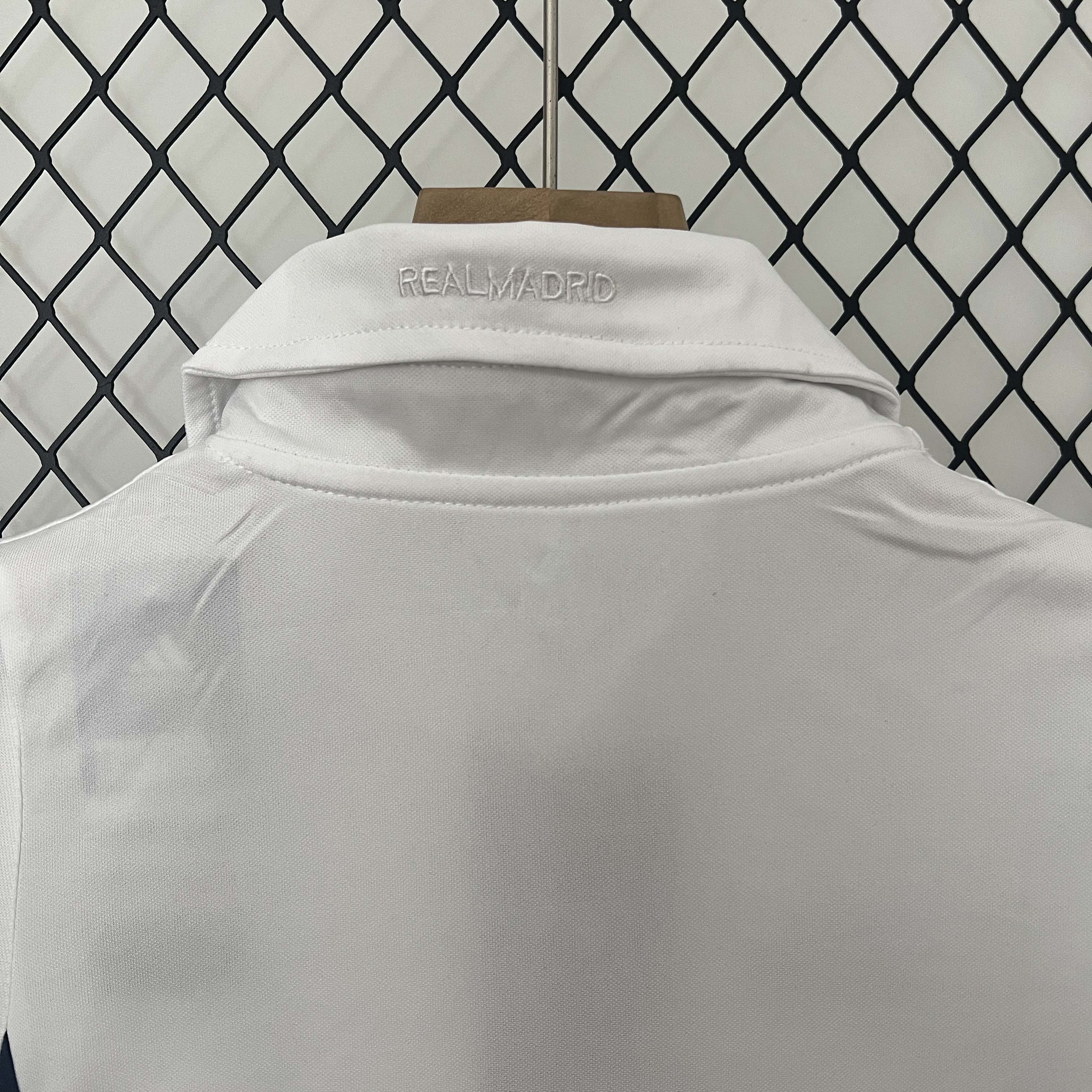 2016/2017 Retro Real Madrid Home Football Shirt 1:1 Thai Quality Kids Size:football jersey mysite: unitedjerseyfootball 邓江浪:football