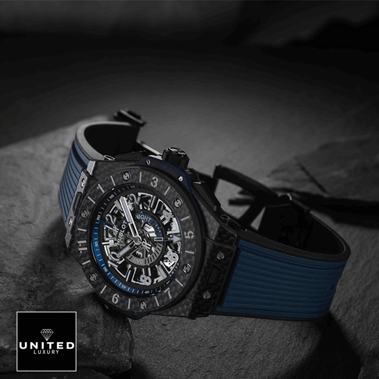 Hublot Blue Rubber Bracelet Carbon Case Replica opened clasp