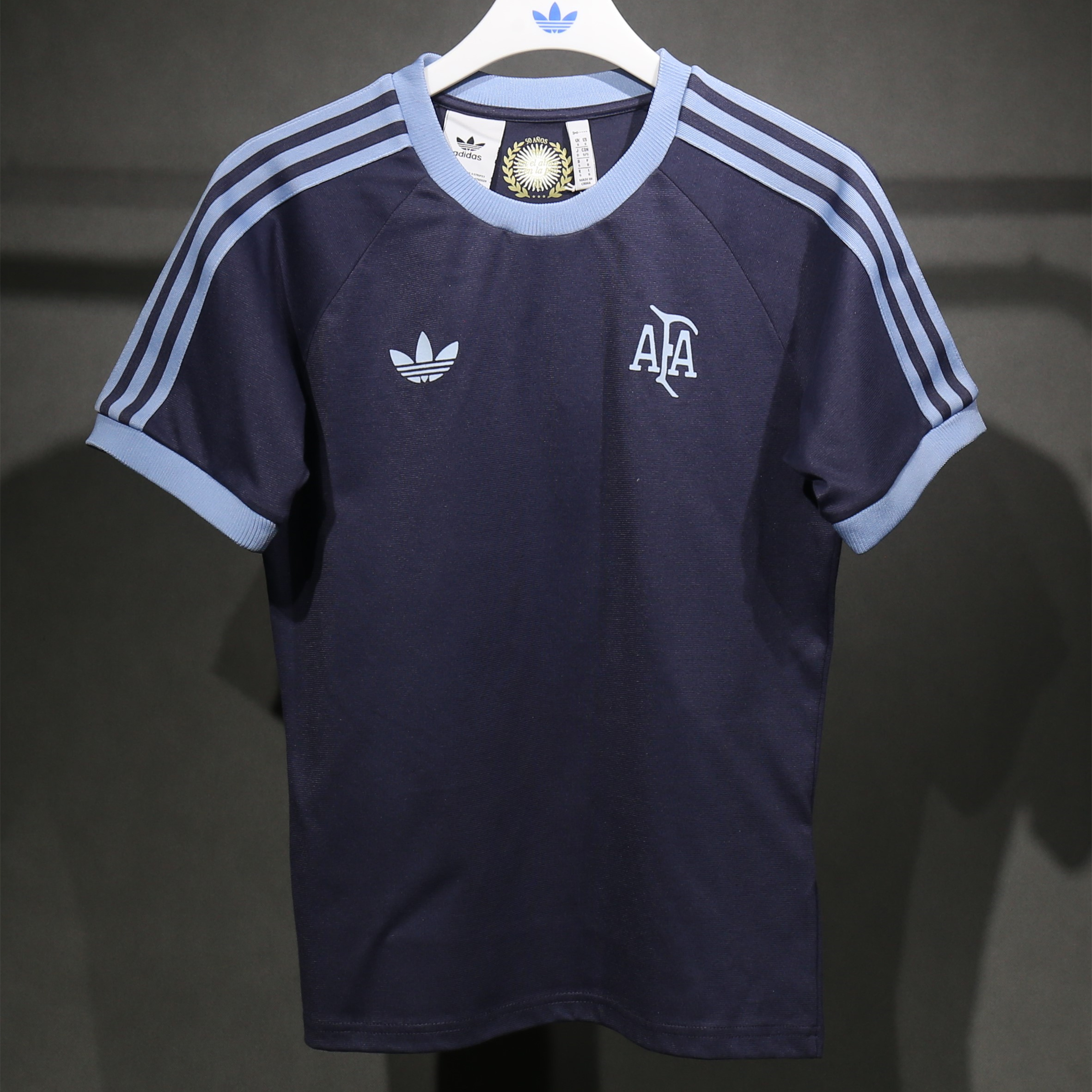 ManixJersey.com | Argentina 24-25 Adi 50 Years Anniversary Limited Edition T-shirt -Customize Name, Number and Patch | Worldwide Shipping