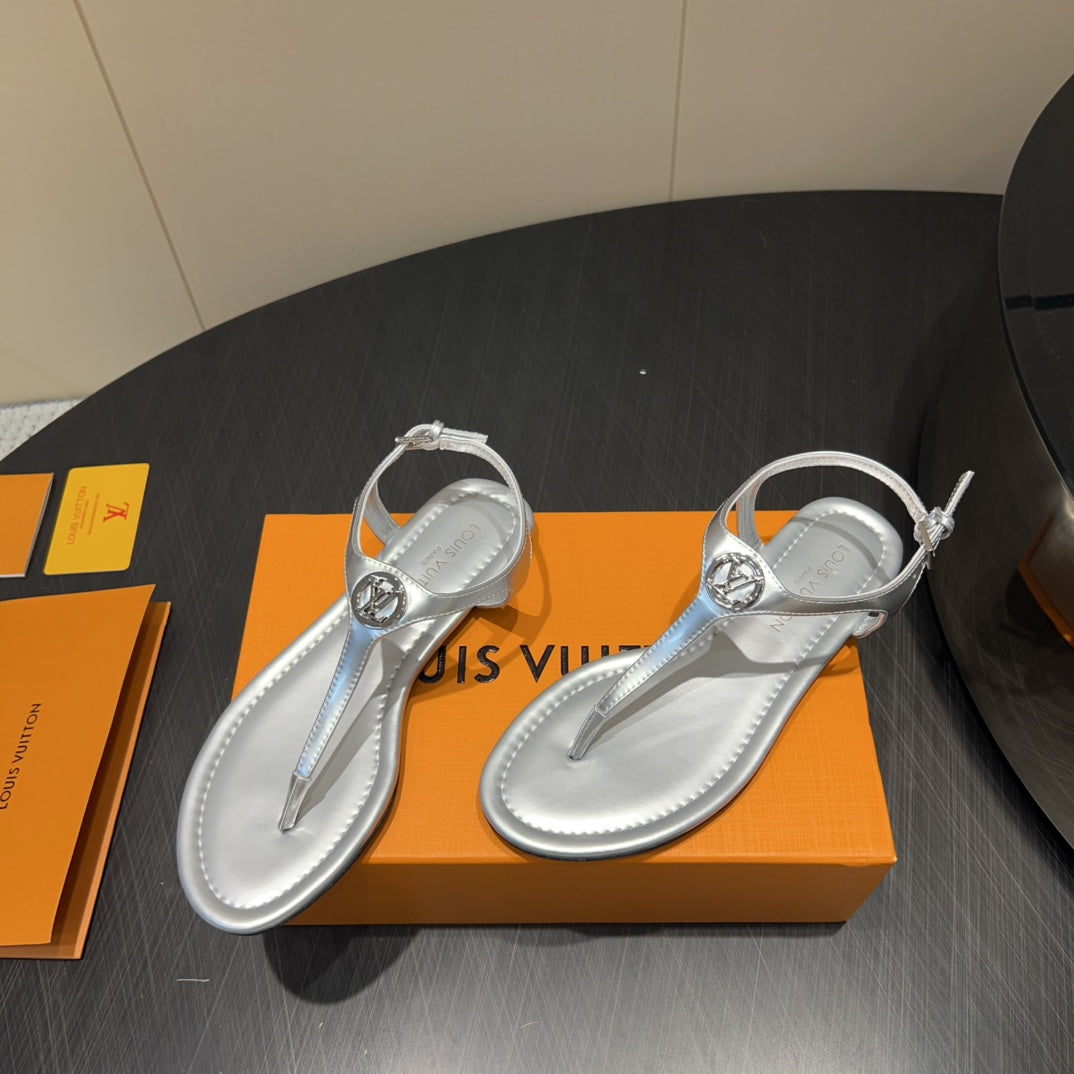 LV THONG SANDALS 25S IN SILVER CALFSKIN WITH SILVER HARDWARE、mysite、Cacoeks