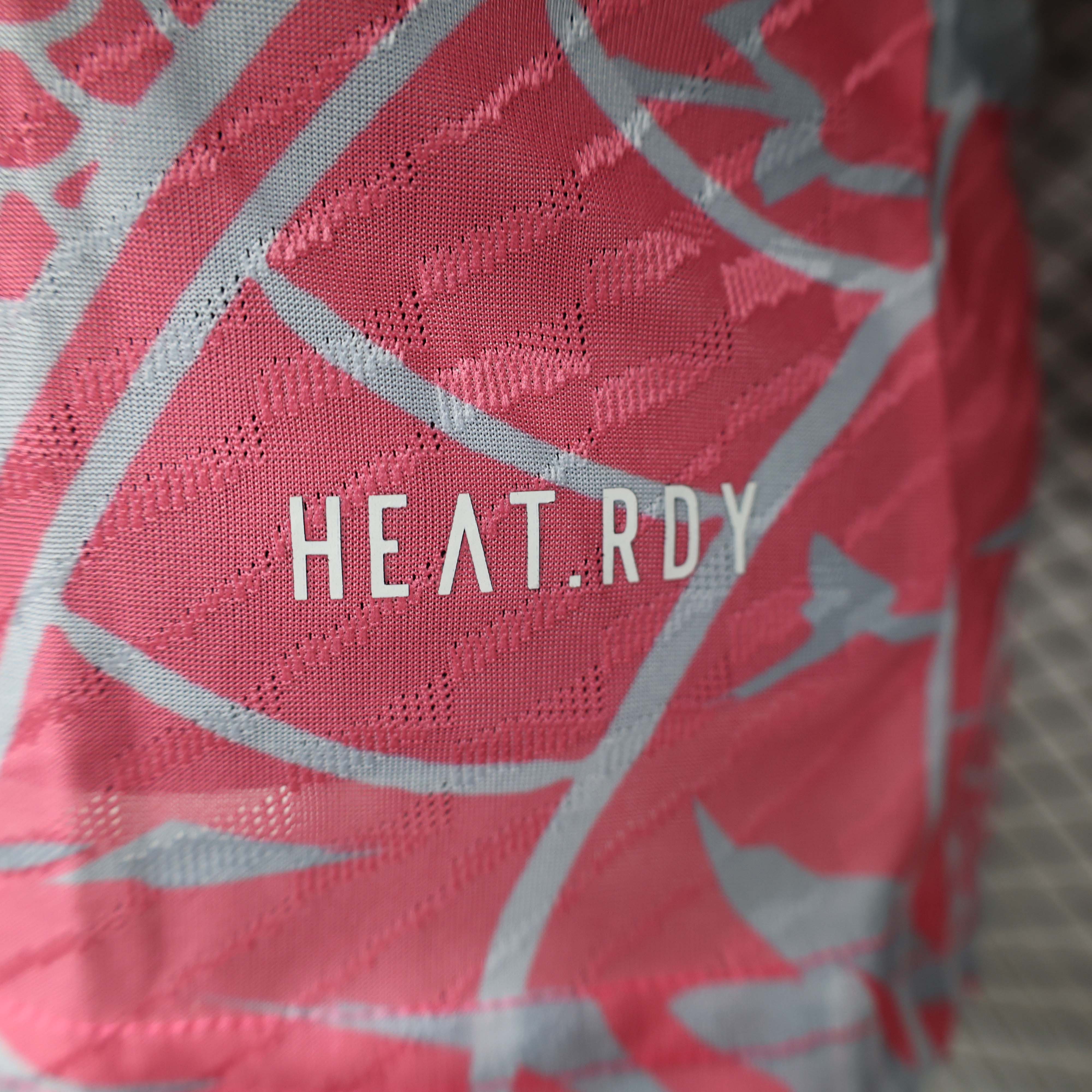 2025/2026 Player Version Real Madrid Chinese Dragon Pink Football Shirt 1:1 Thai Quality:football jersey mysite: unitedjerseyfootball 邓江浪:football