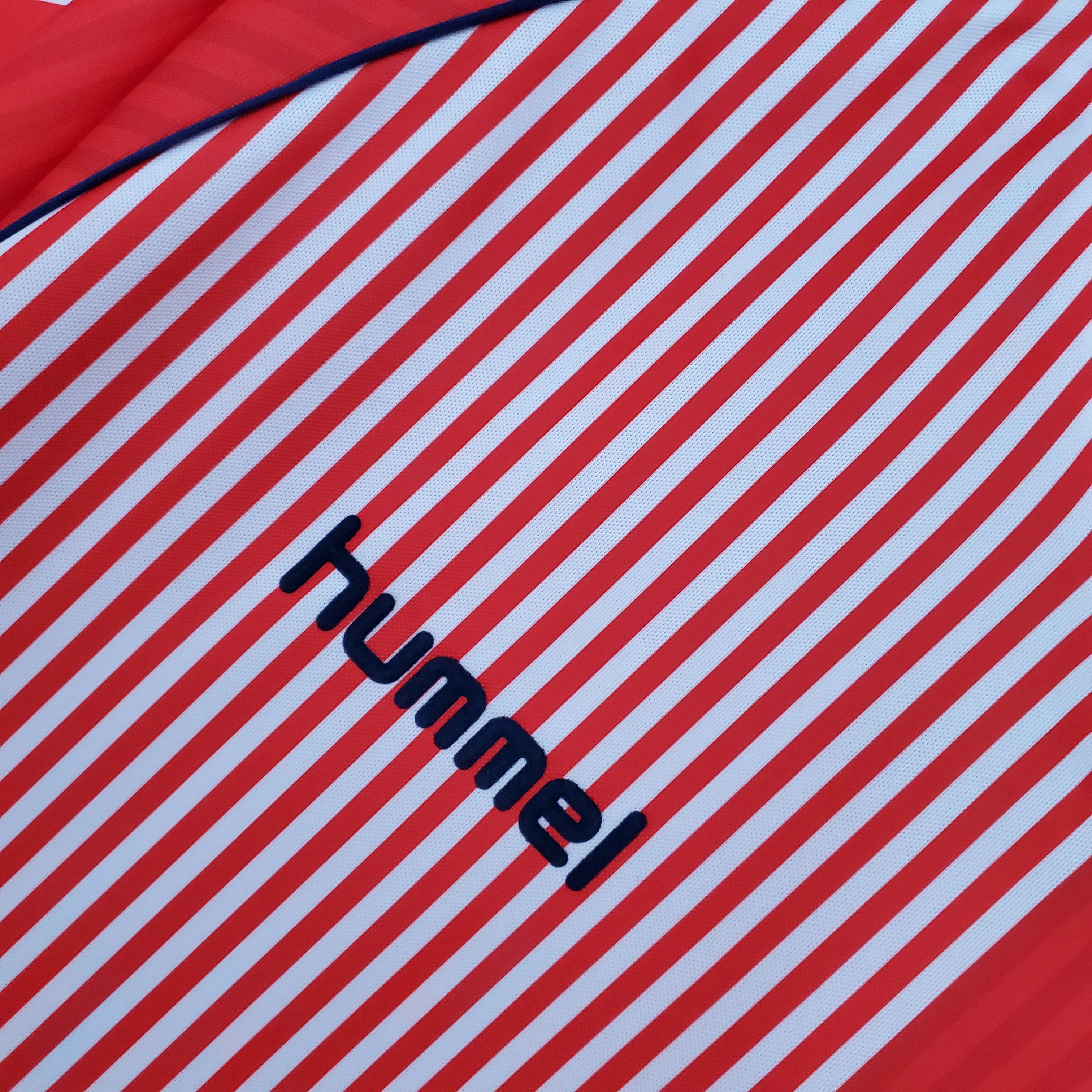 foot-Retro Denmark 1986 Home Stadium Jersey