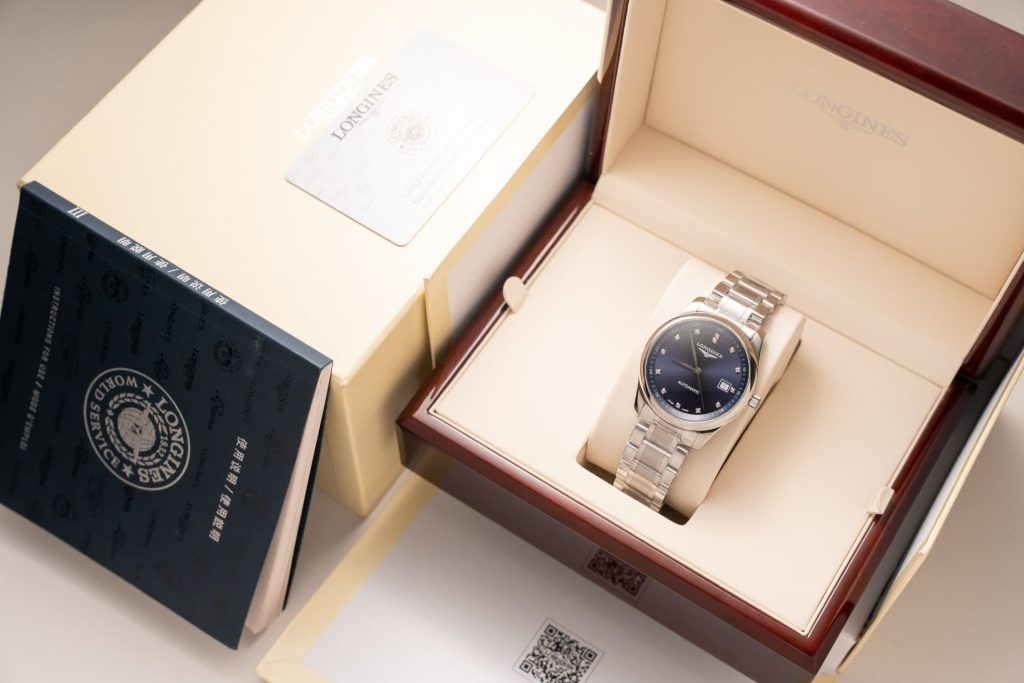 Đồng Hồ Nam Longines Lyre L4.961.4.92.6 Mặt Xanh 40mm (1)