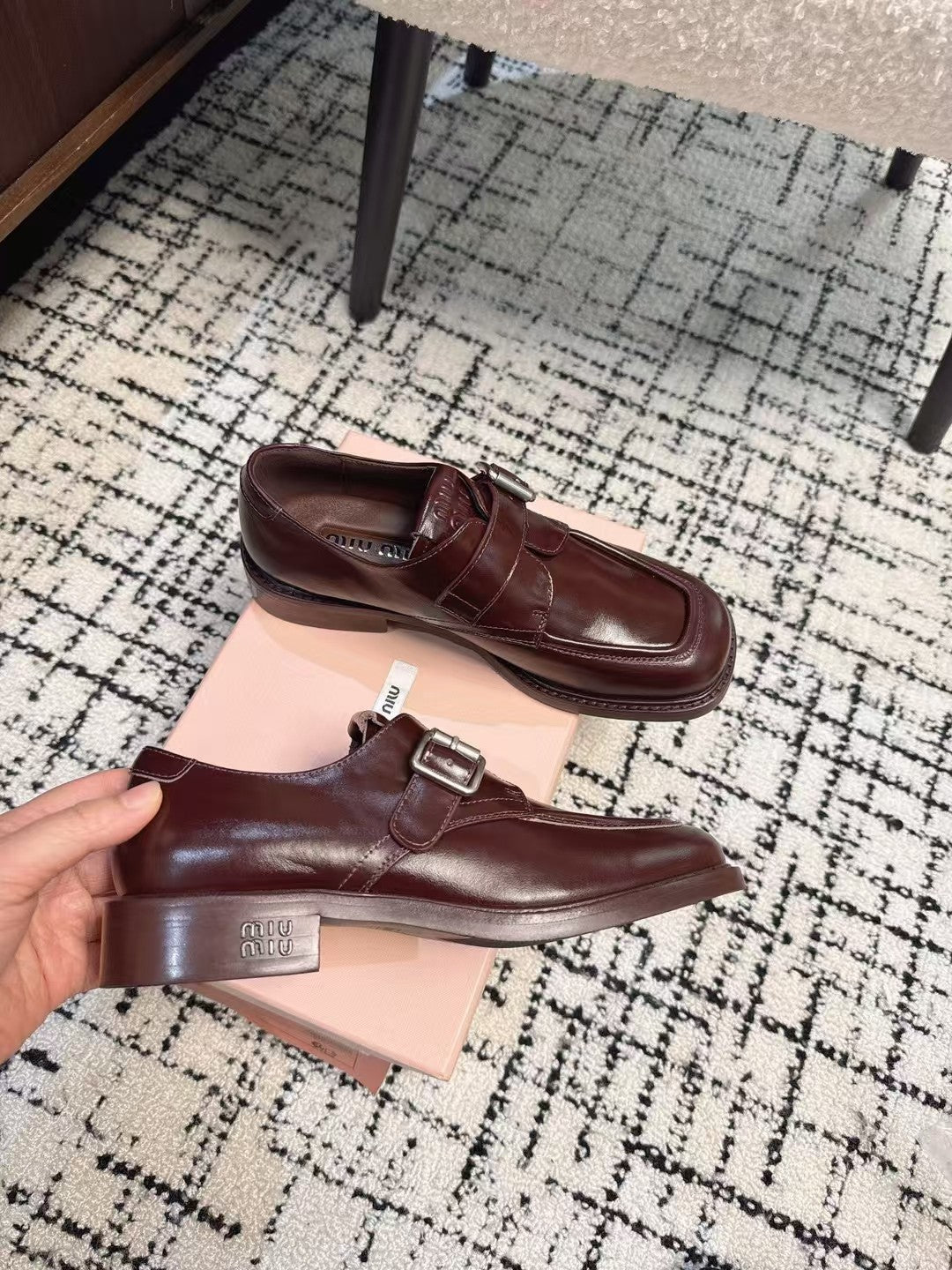 SQUARE TOE OXFORD IN SANGRIA RED SHINY CALFSKIN、mysite、Cacoeks