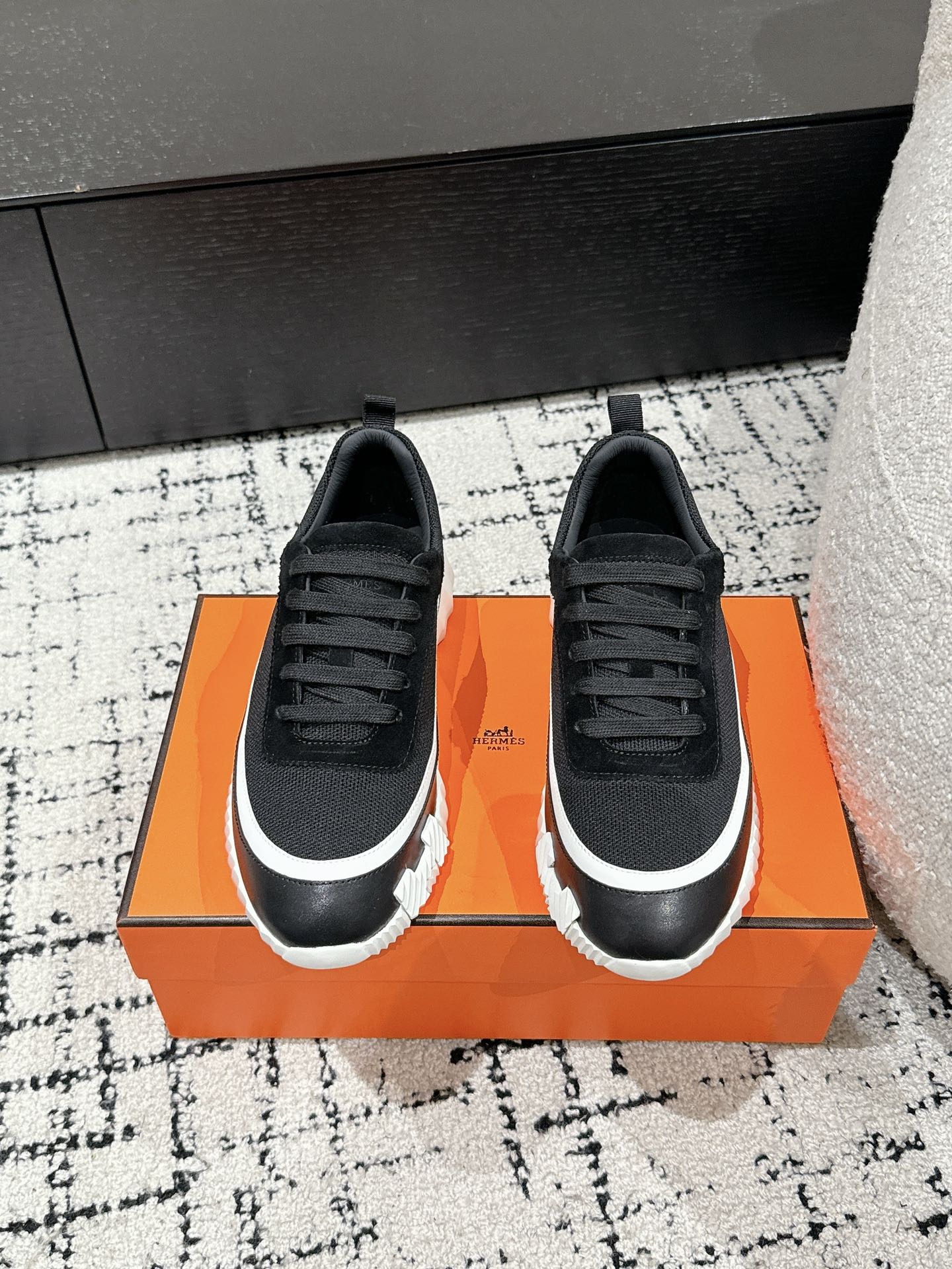BOUNCING SNEAKER IN BLACK MIX WHITE CALFSKIN AND FABRIC、mysite、Cacoeks