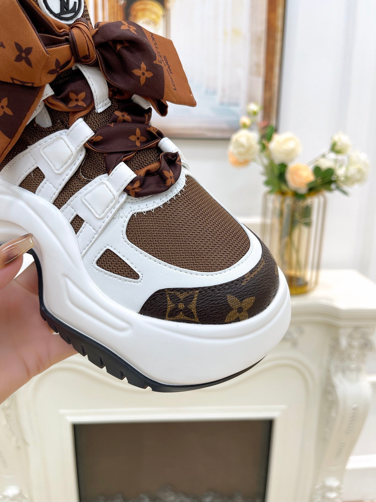 LV ARCHLIGHT 2.0 PLATFORM SNEAKER IN WHITE MIX CHOCOLATE BROWN MIX OF MATERIALS、mysite、Cacoeks
