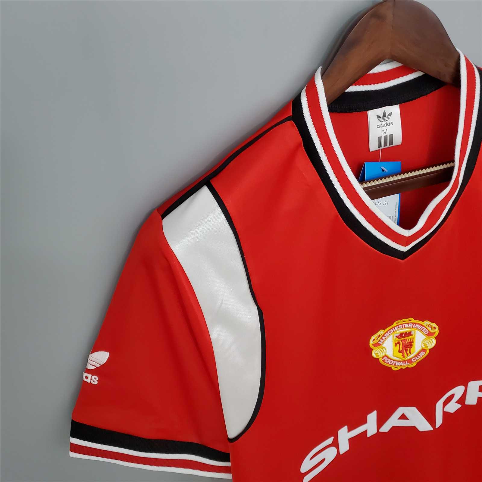 Higojerseys-Retro Manchester United 85-86 Home Stadium Jersey