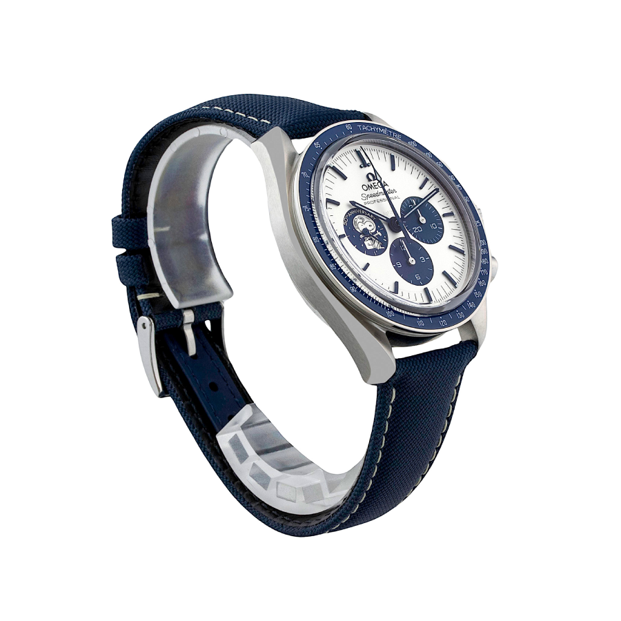 Omega Speedmaster Snoopy Replica 6 reviews1