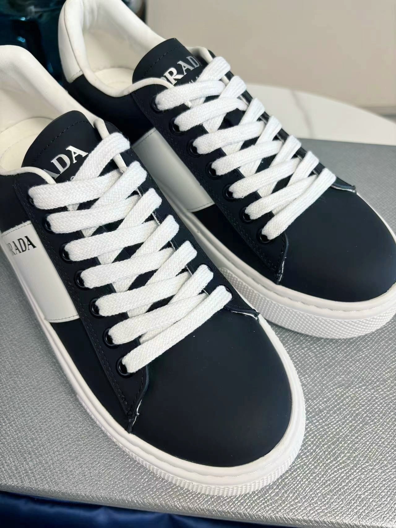 PRADA 25S LEATHER LOGO OUTLET SNEAKERS BLUISH BLACK CALFSKIN、mysite、Cacoeks