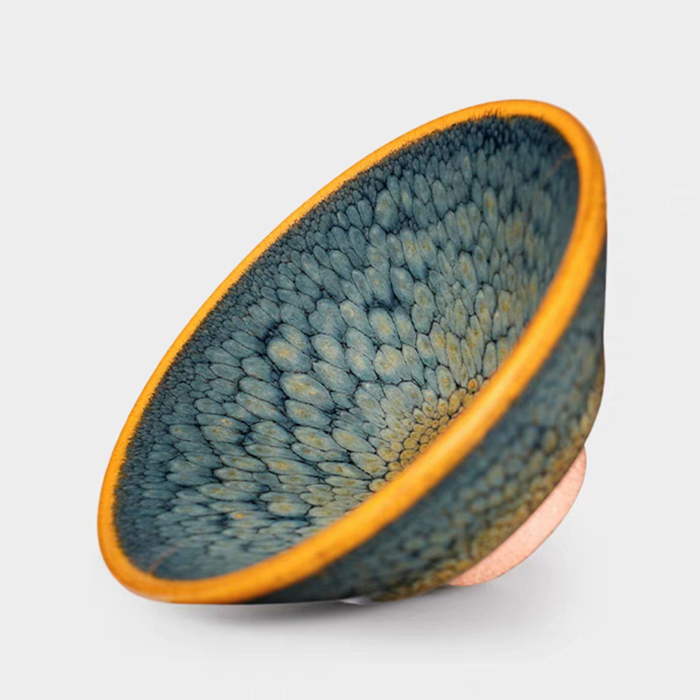 GEEK BAR-https://www.hot-toy.com/