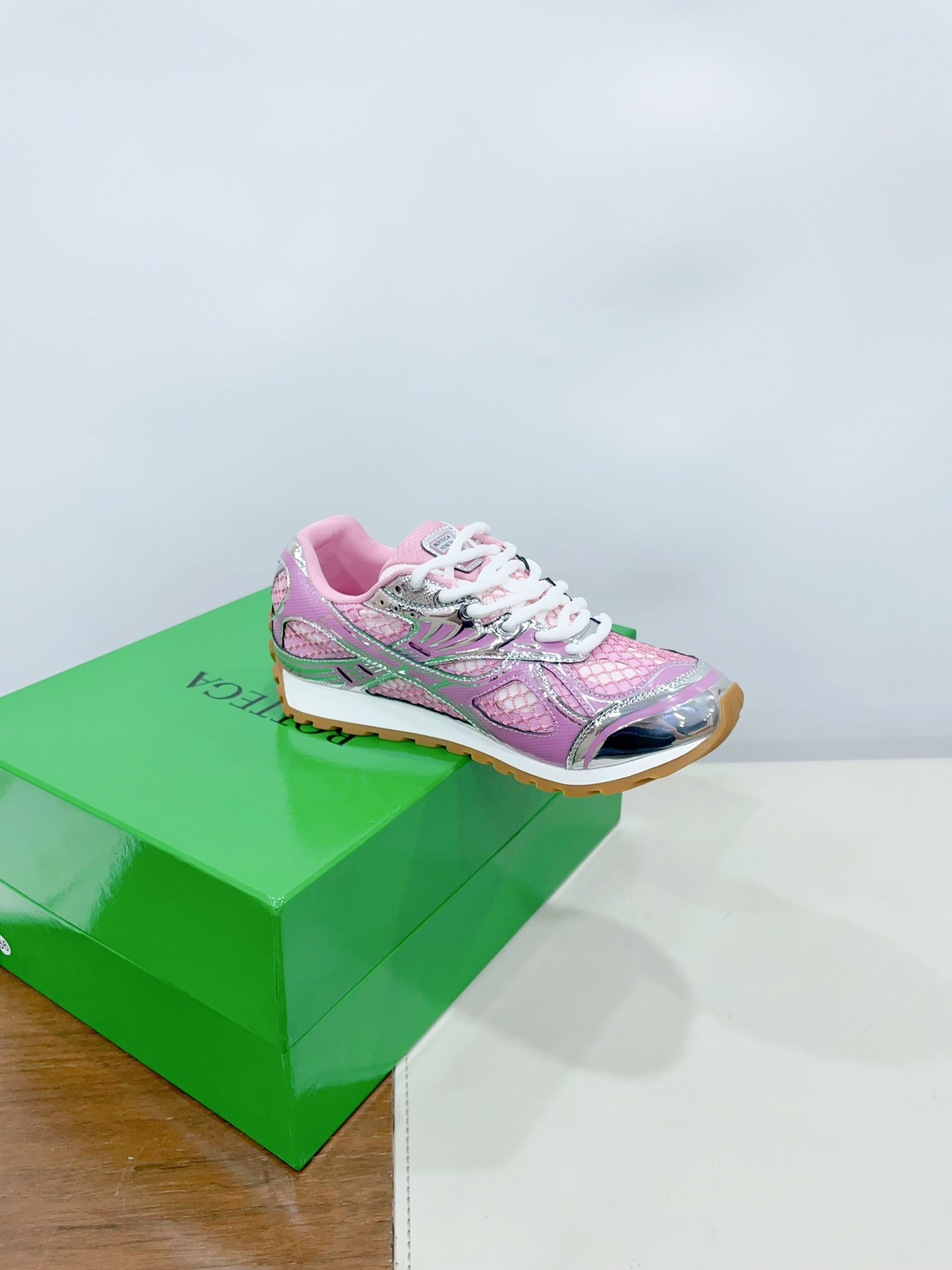 ORBIT SNEAKER IN BLUSH PINK TECHNICAL FABRIC AND METALLIC MESH、mysite、Cacoeks