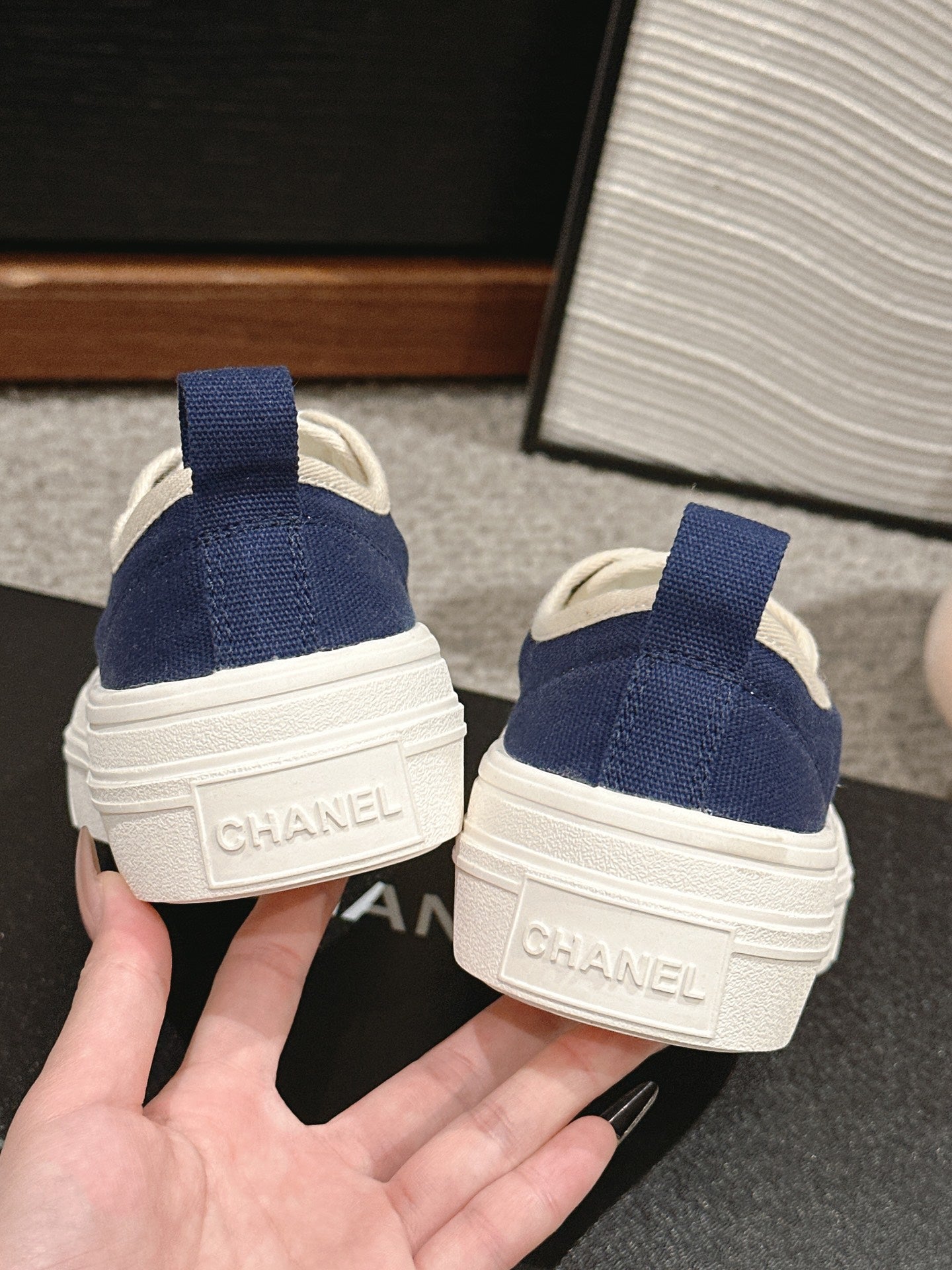LACE-UP SNEAKERS IN NAVY BLUE CANVAS、mysite、Cacoeks