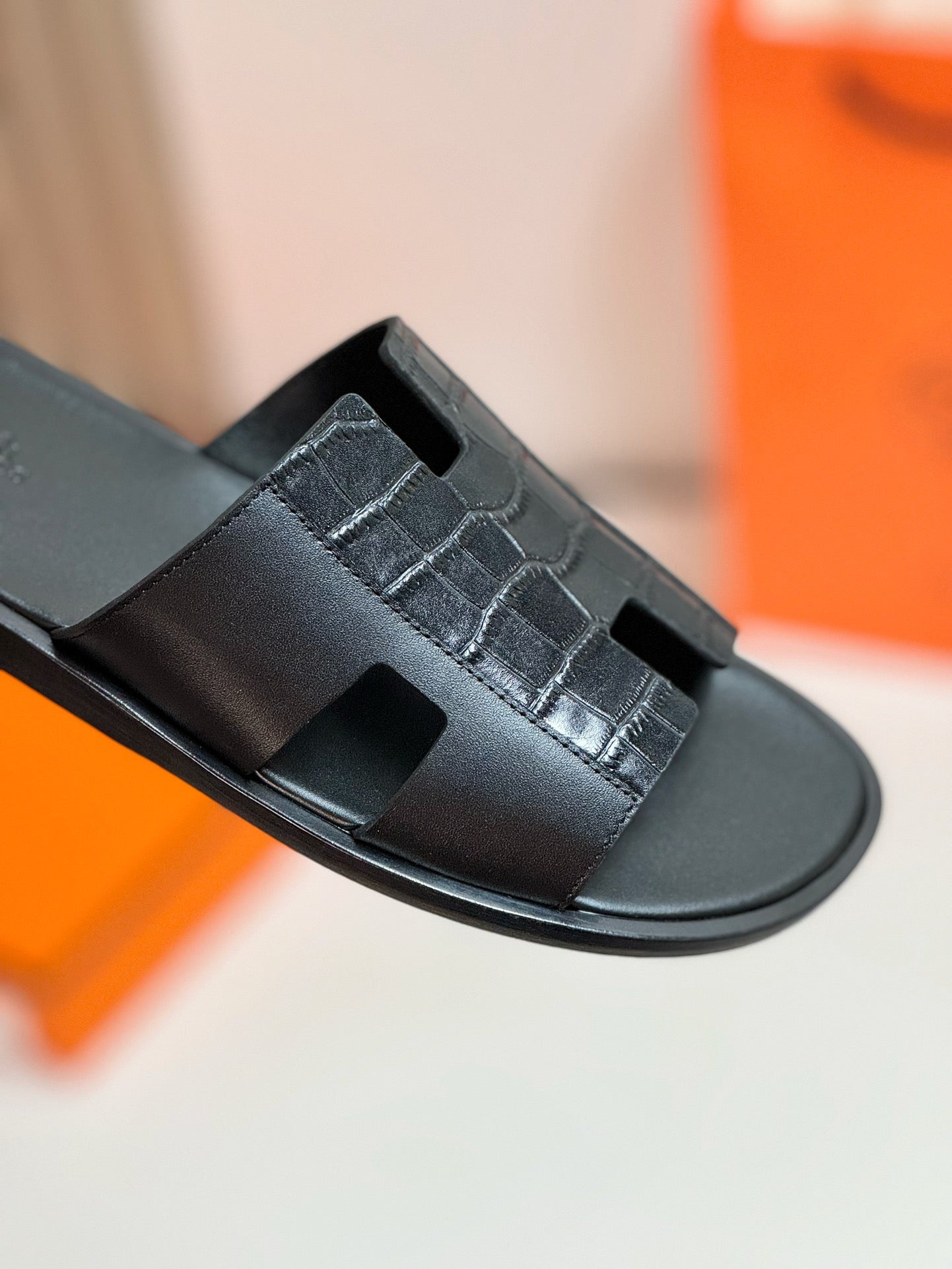 IZMIR SANDAL BLACK LAMBSKIN WITH PATTERNS、mysite、Cacoeks