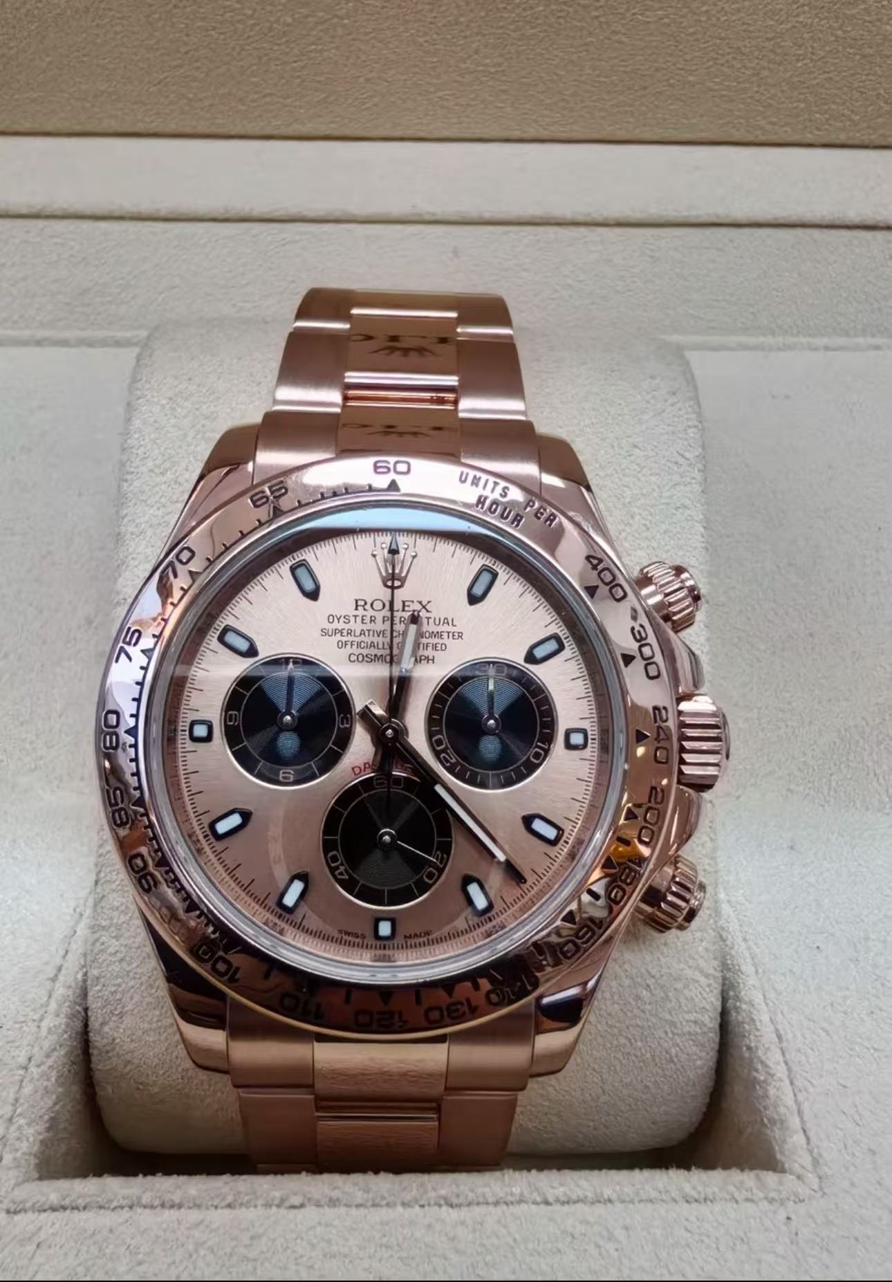 Rolex Daytona ChocolateDial Super Clone SwissReplica Watch 18k RoseGold Bracelet Ref 116505-4130 Swiss Movement