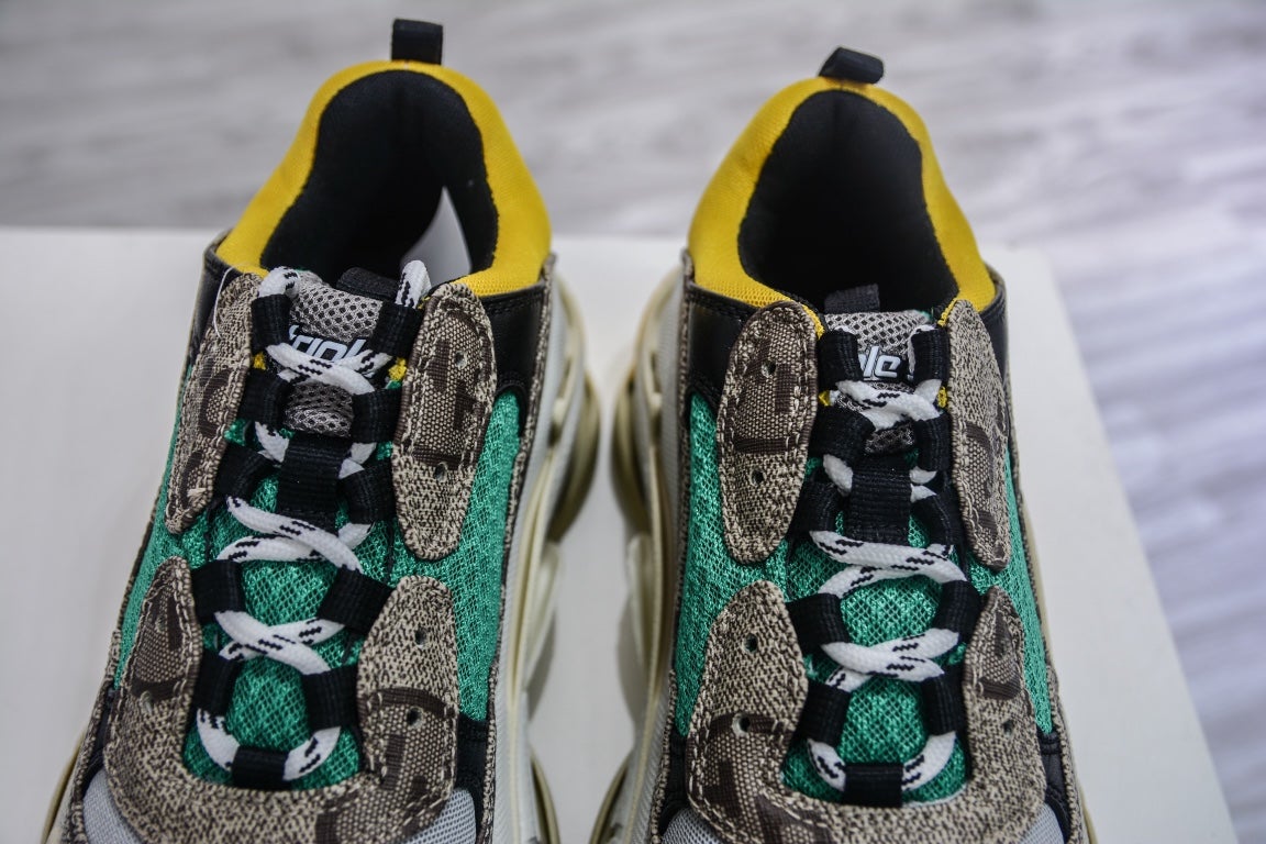 Balenciaga Triple S Sneaker x Gucci in Beige Yellow、mysite、Cacoeks