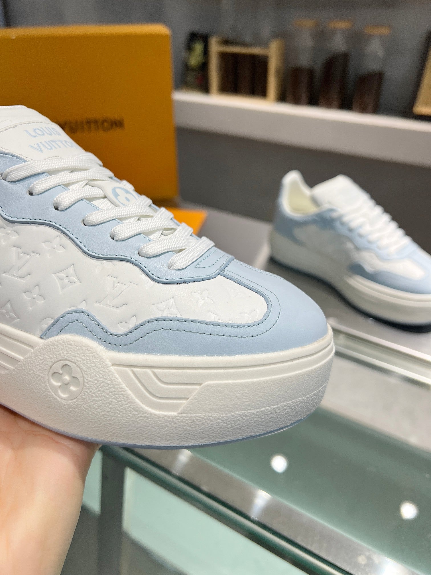 LV WOMEN GROOVY PLATFORM IN WHITE MIX LIGHT BLUE EMBOSSED CALFSKIN、mysite、Cacoeks