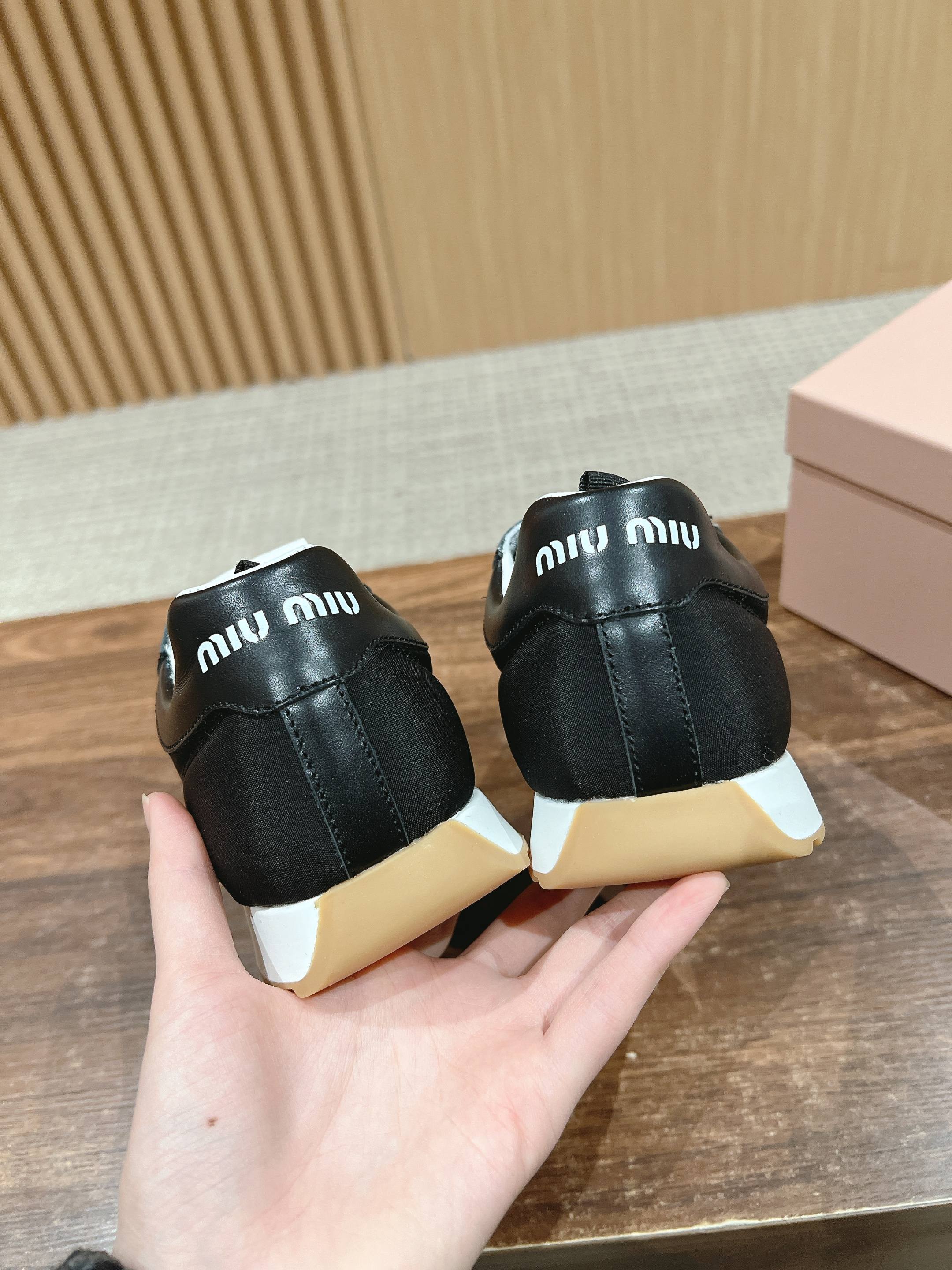 RUNNING SNEAKERS IN BLACK LAMBSKIN AND FABRIC ANTI-SLIP RUBBER SOLE、mysite、Cacoeks