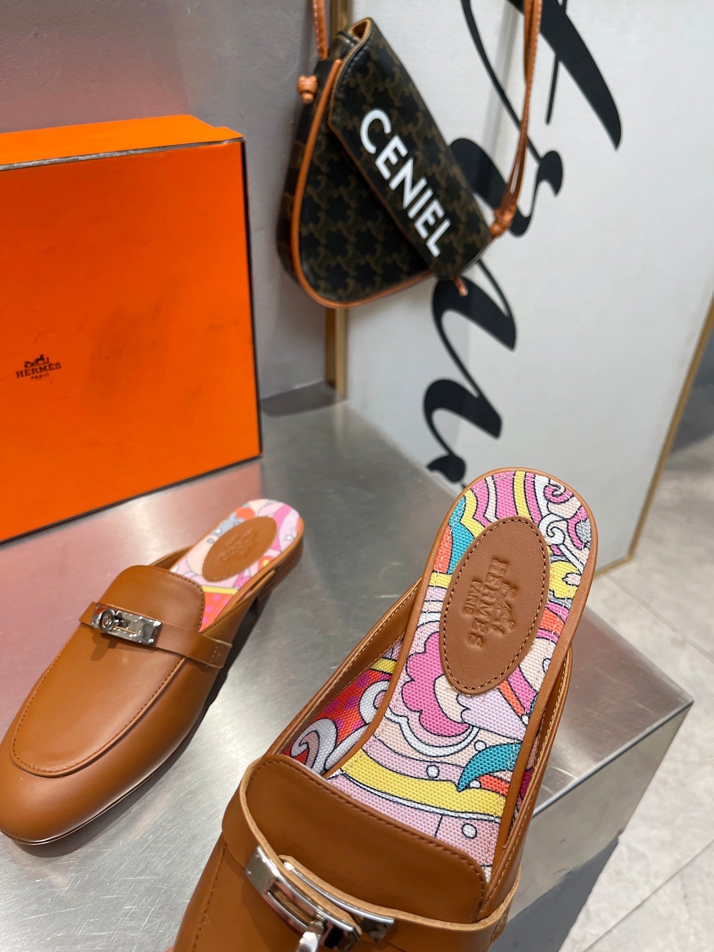 0Z MULE CARAMEL CALFSKIN WITH PATTERN、mysite、Cacoeks